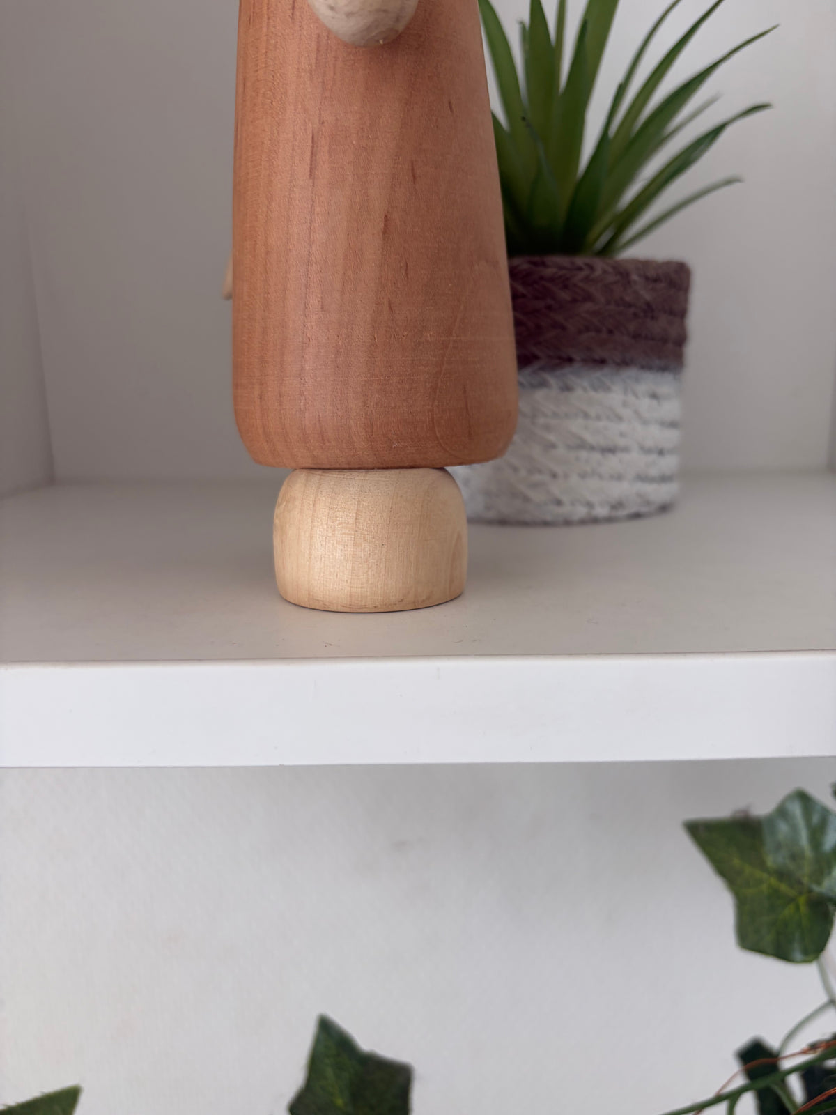 Rare vintage Sosaku kokeshi by Hideo Ishihara (1925-1999)