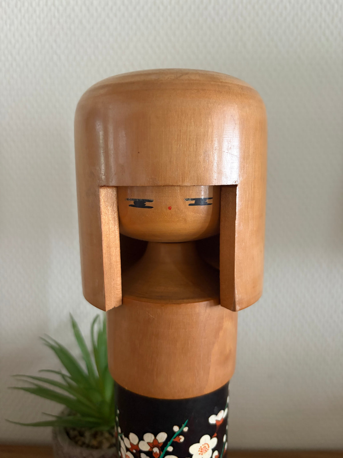 Vintage Gumma kokeshi by Sogen Departement store - Big version
