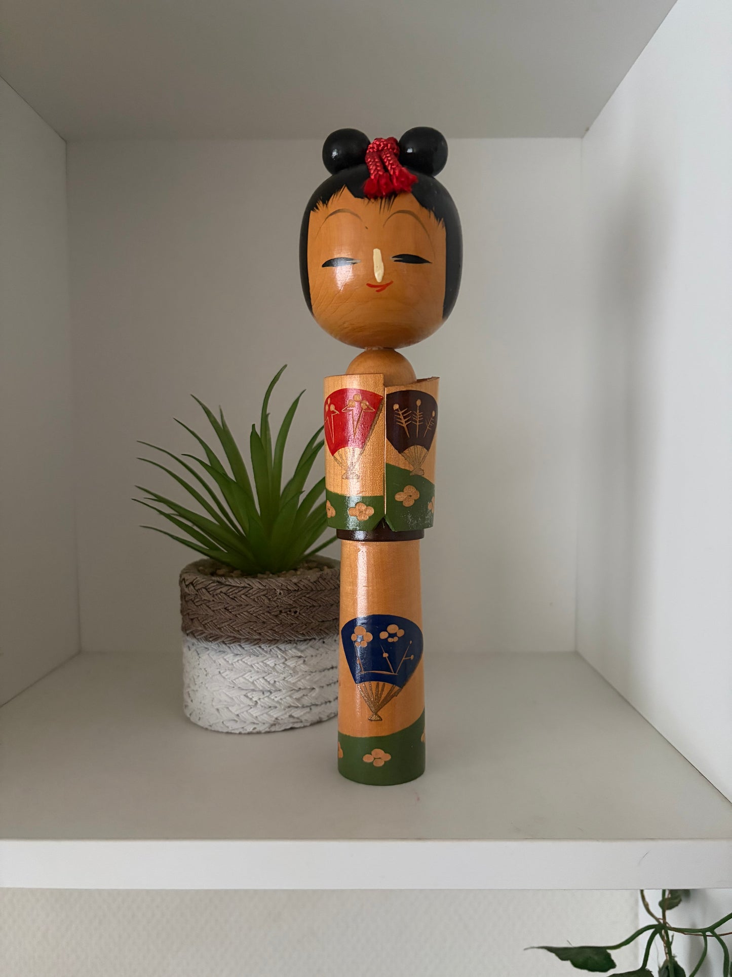 Vintage Sosaku kokeshi by Misui