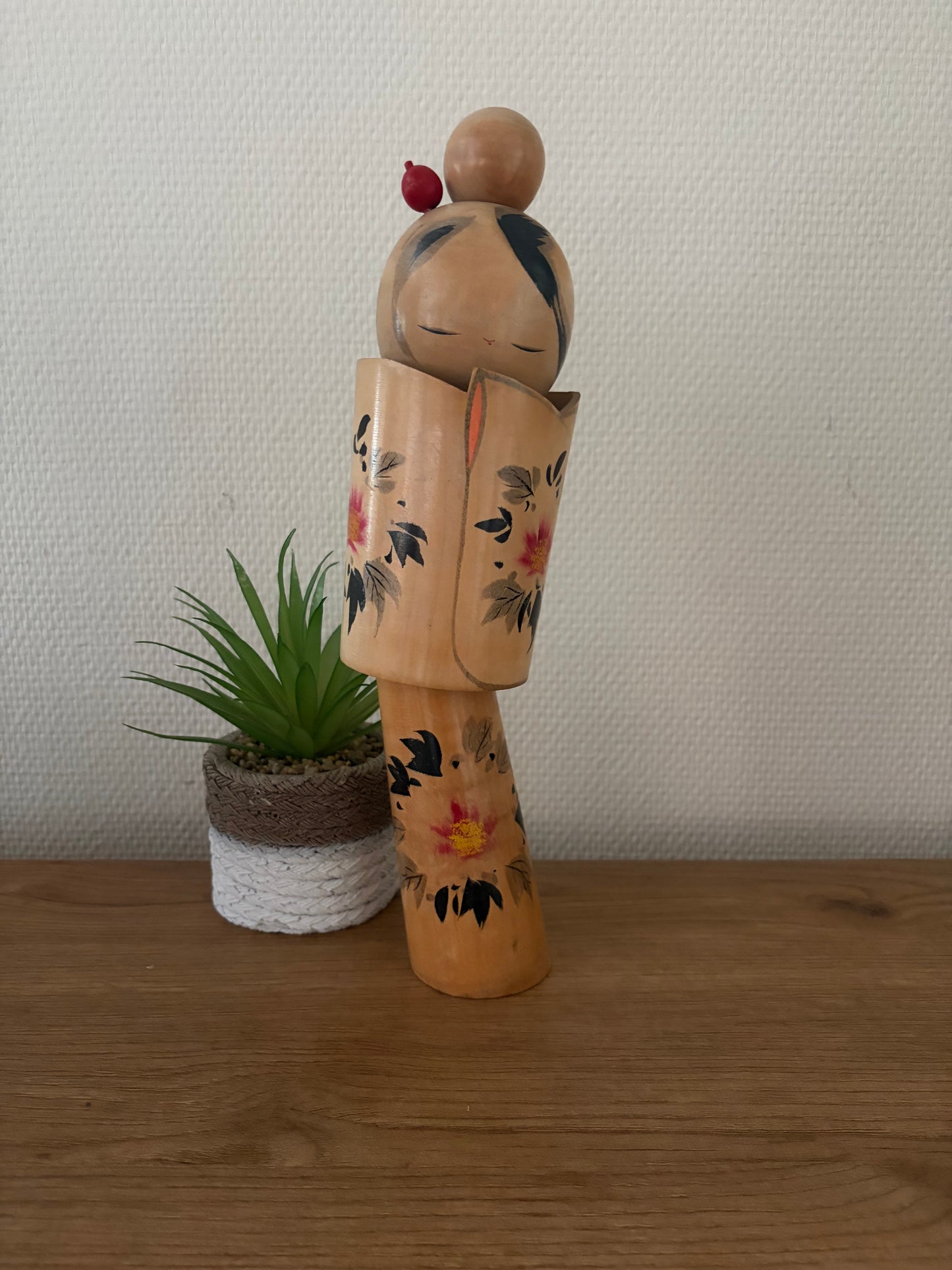 Vintage Sosaku kokeshi by Kazuo Takamizawa (1927-)
