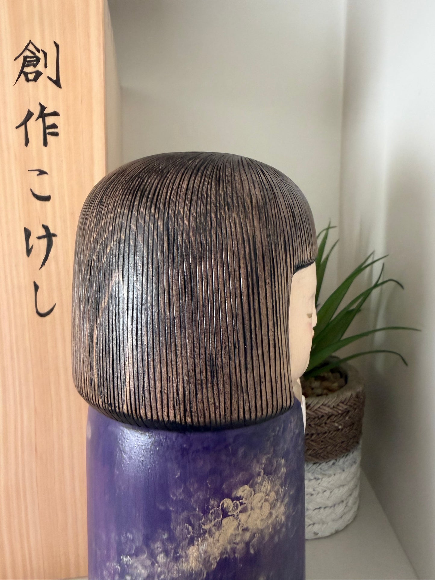 Exclusive one off a kind kokeshi by Nagisa Hirano!
