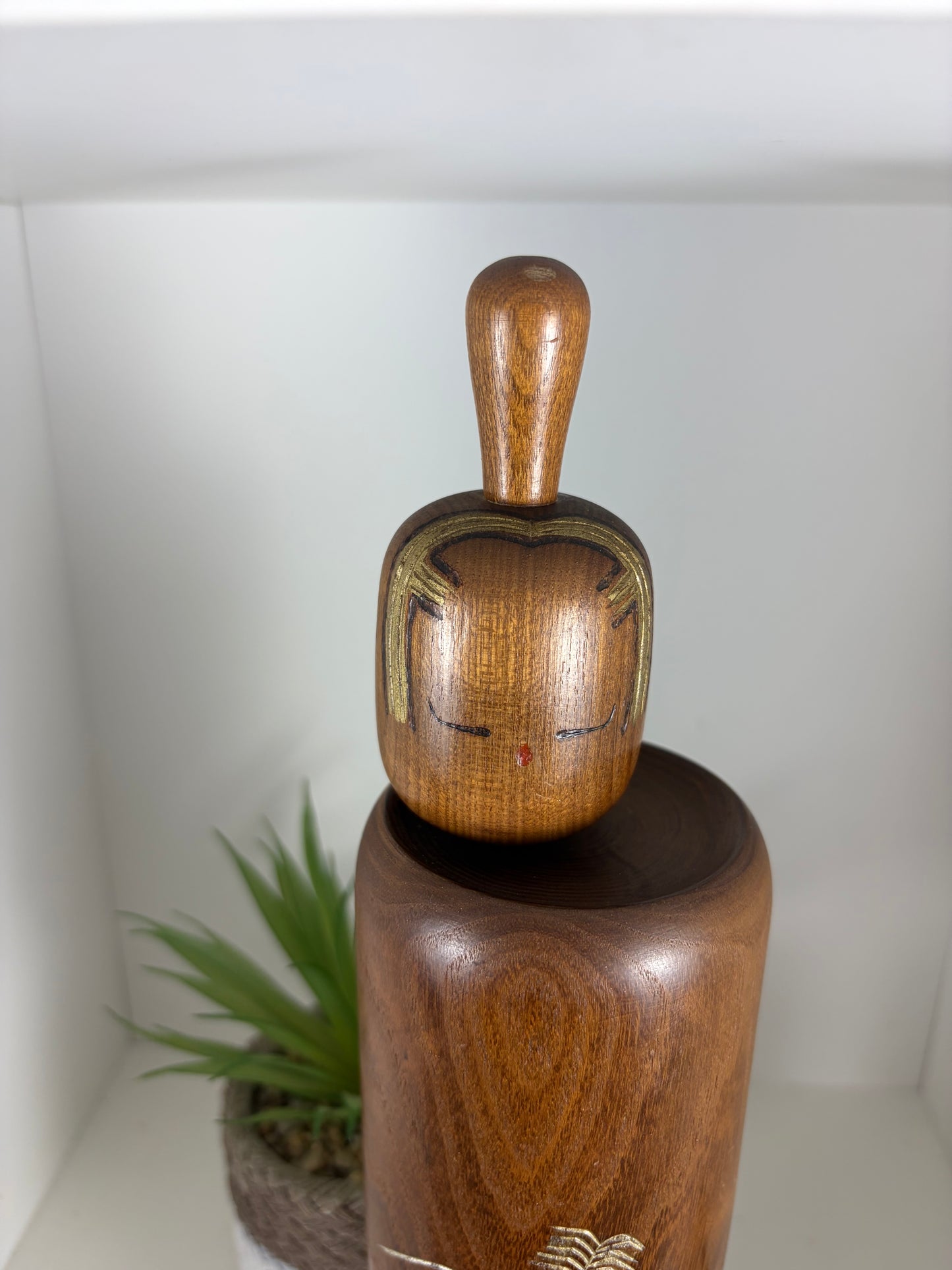 Exclusive Vintage Creative Kokeshi By Aida Seiho (Harumine)(1926-1998) - With plate