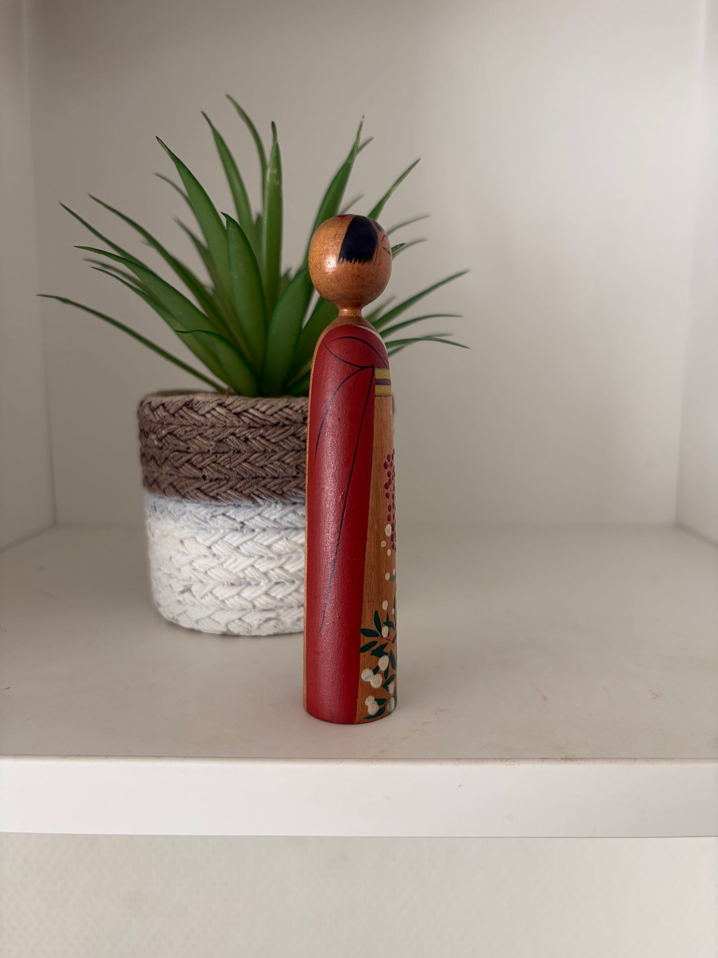 Exclusive Kijiyama kokeshi made by Takano Yohachi (1907-1994)