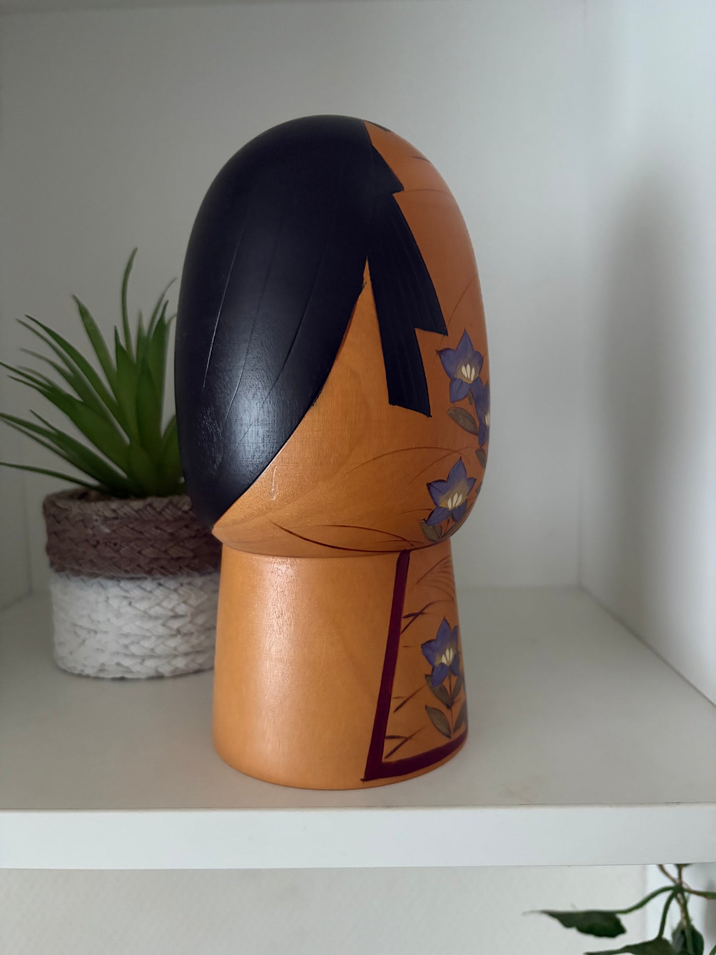 Rare vintage Sosaku kokeshi by Sato Suigai (1920-)