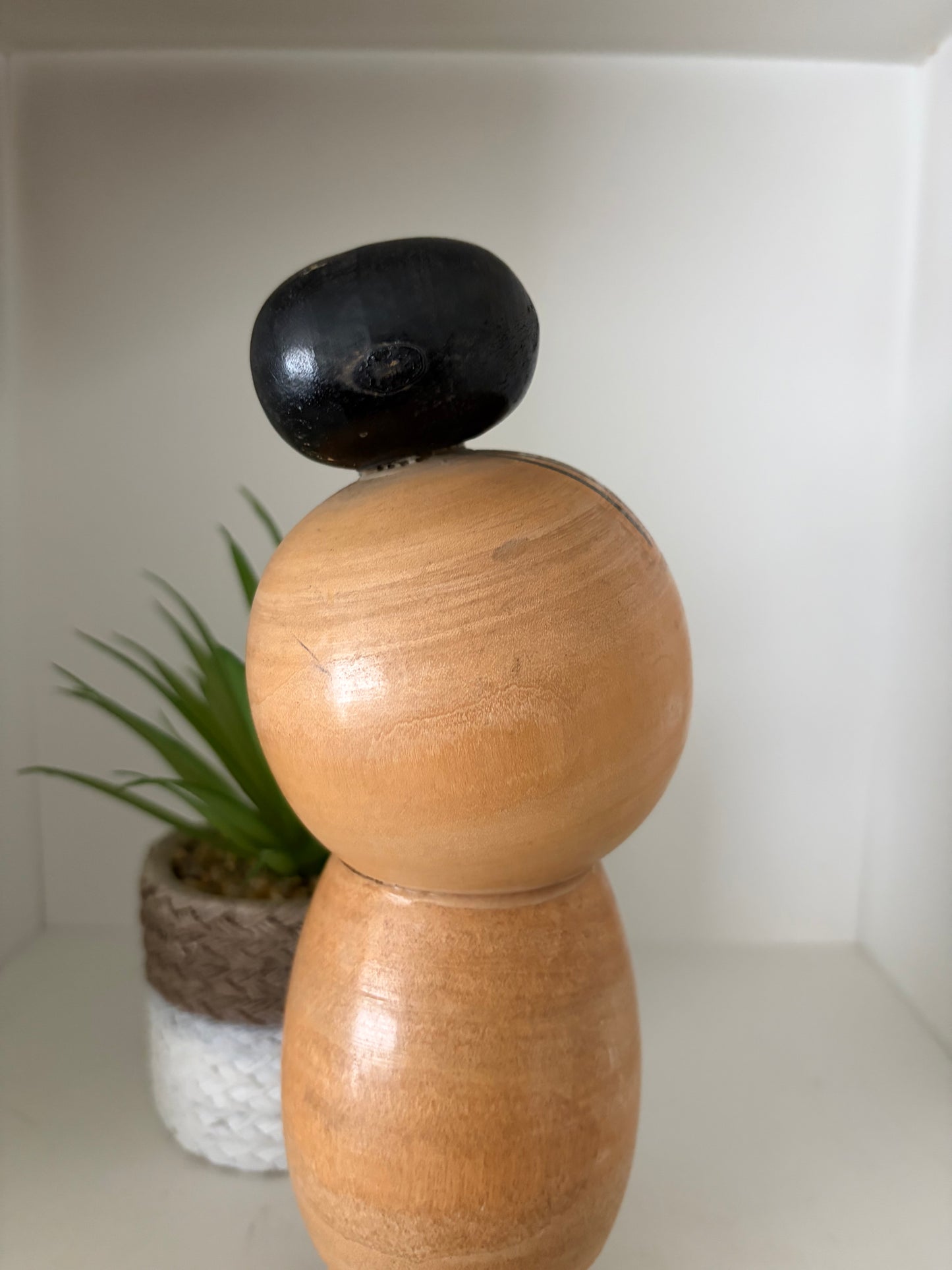 Rare vintage Sosaku kokeshi by Inosuke Kobayashi (1931-)