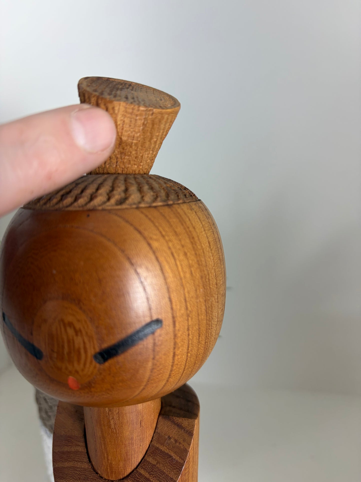 Rare vintage Sosaku kokeshi by Aida Seiho (Harumine) (1926-1998)