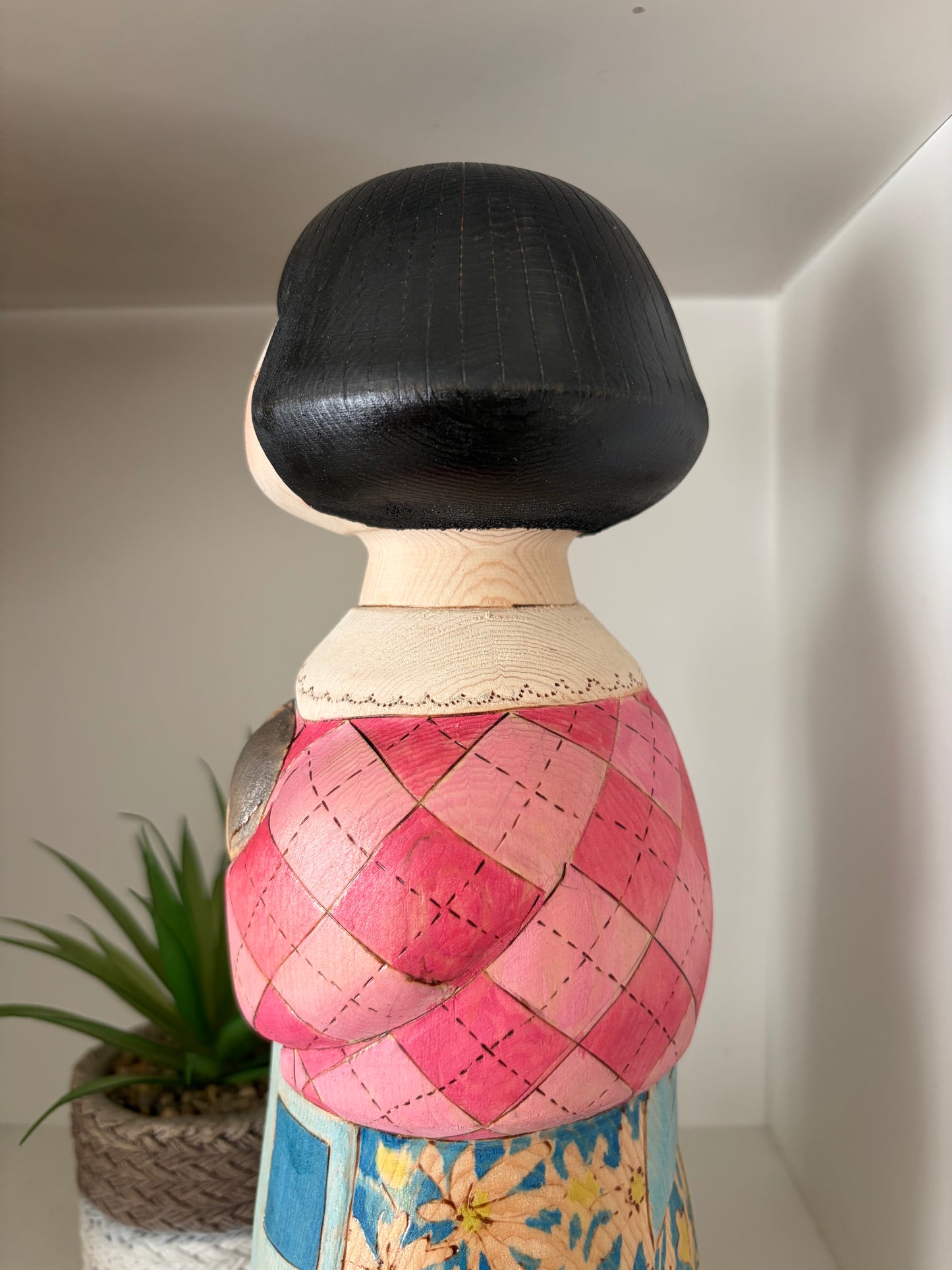 Unique Modern Sosaku kokeshi by Yuko Yamazaki - With box