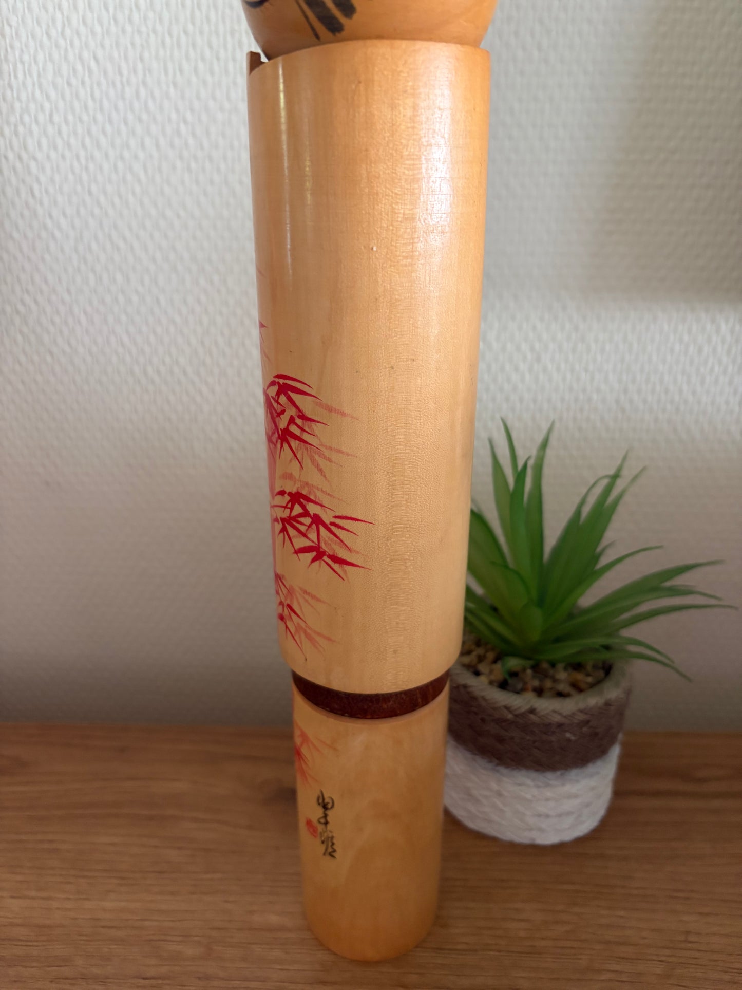 Vintage Sosaku kokeshi by Sato Suigai (1920-)