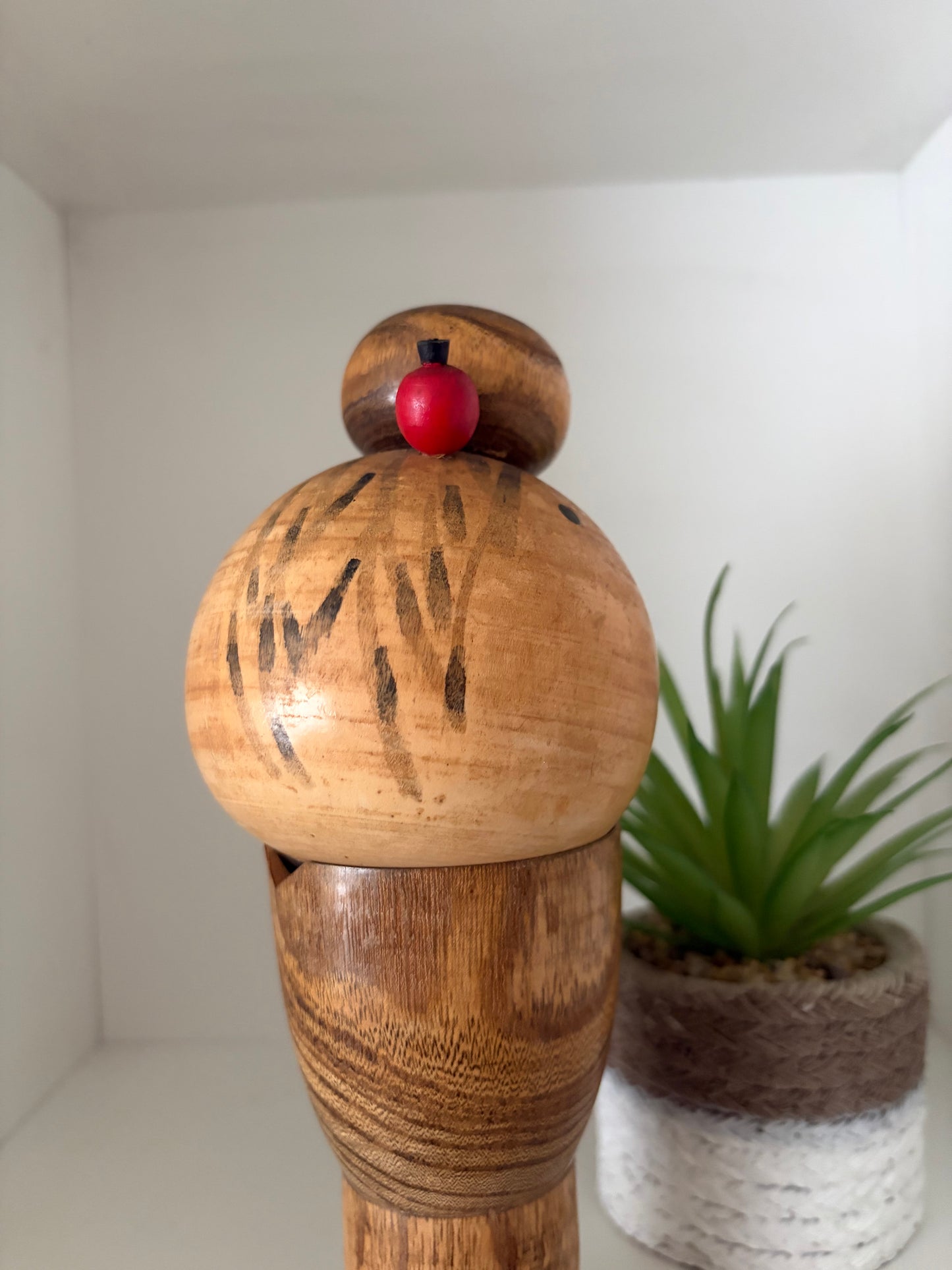 Vintage Sosaku kokeshi by Yajima Suiho (1915-)