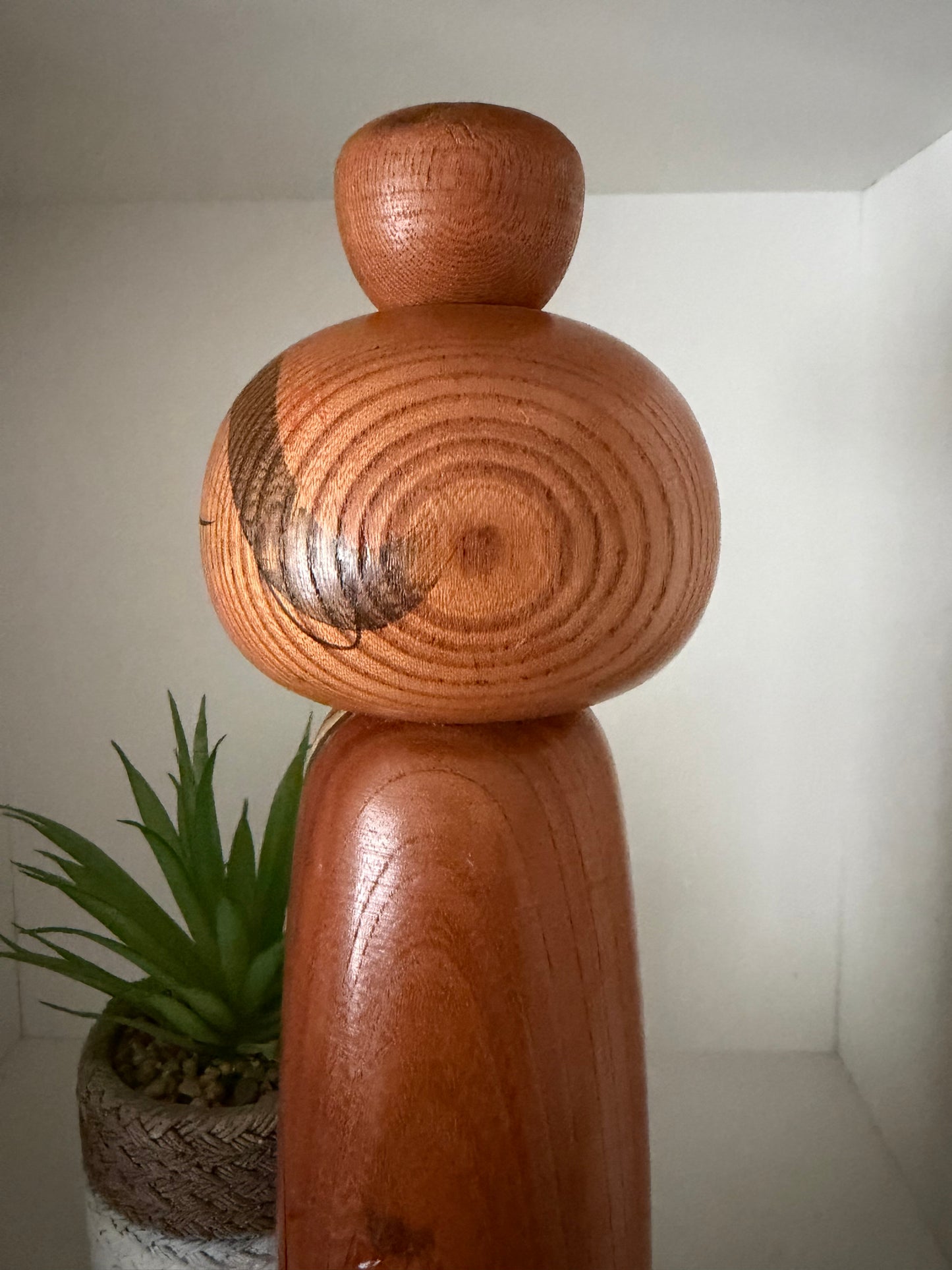 Vintage Sosaku kokeshi by Daisuke Takeda