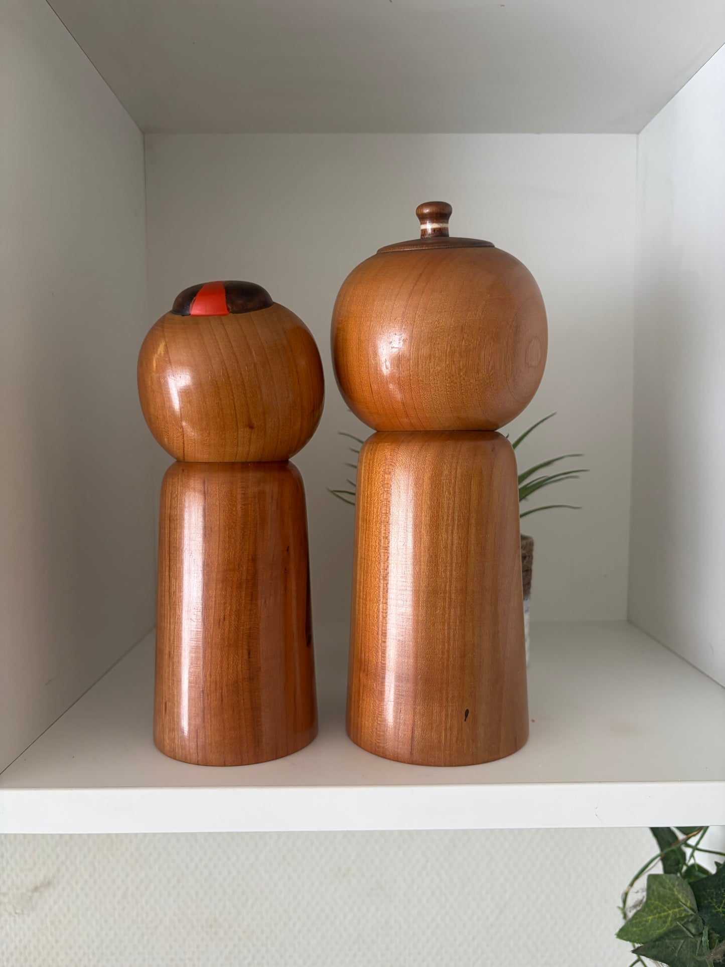 Vintage Husband and Wife kokeshi by Kiyohara Takao