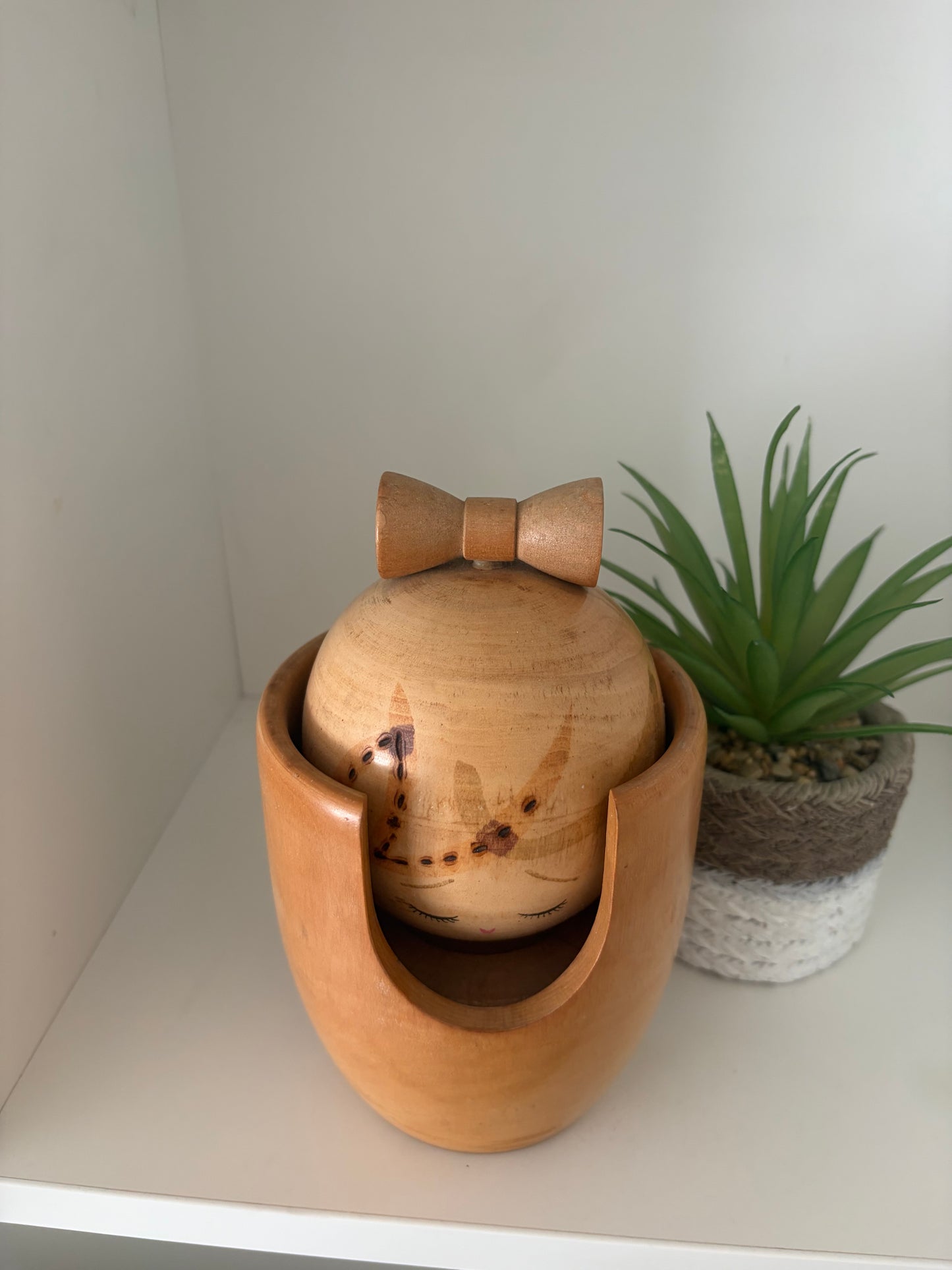 Rare vintage chunky Sosaku kokeshi by Tanaka Harumasa (1916-1966) - She as two different faces!