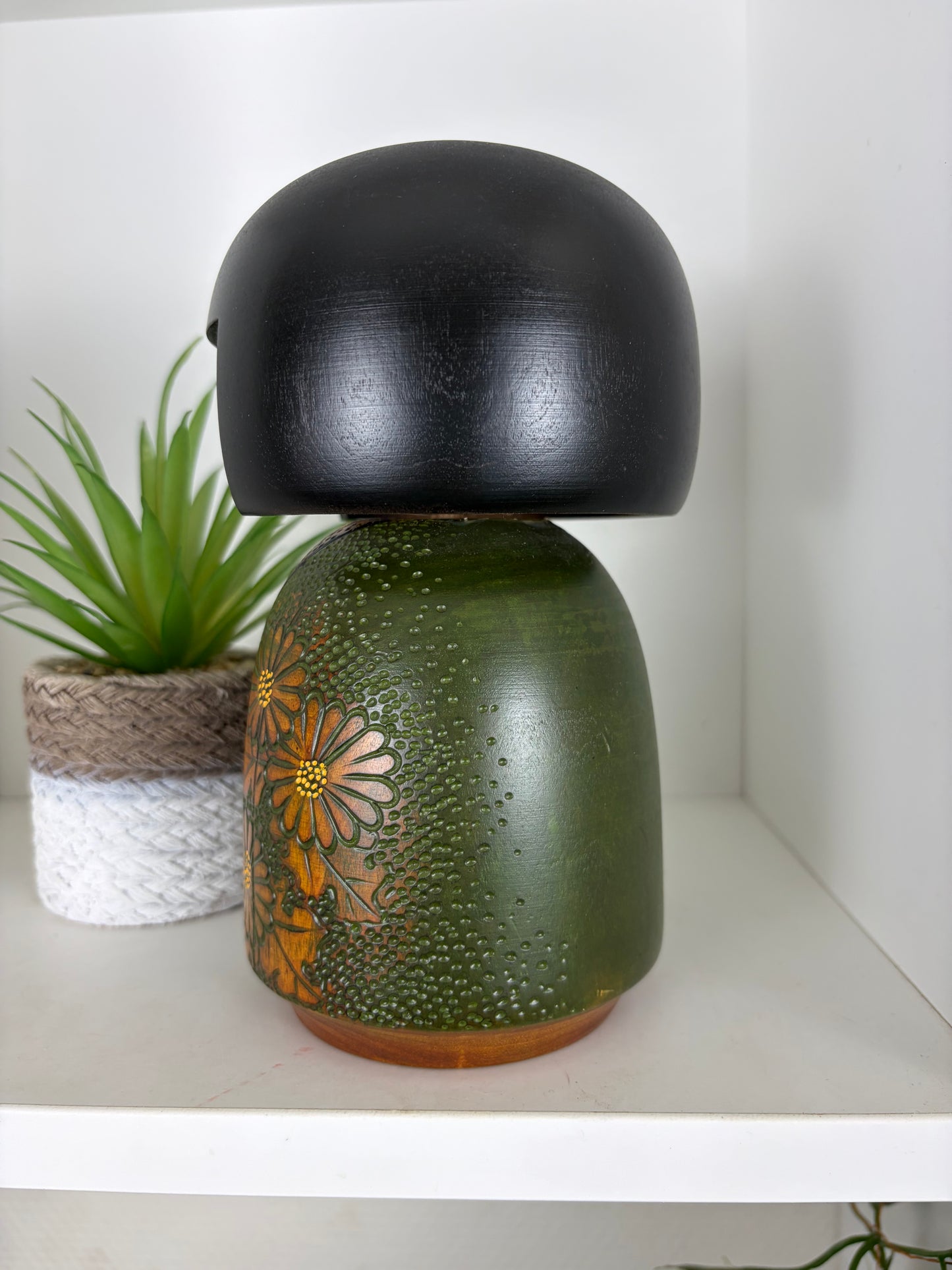Vintage Gumma kokeshi by Kisaku