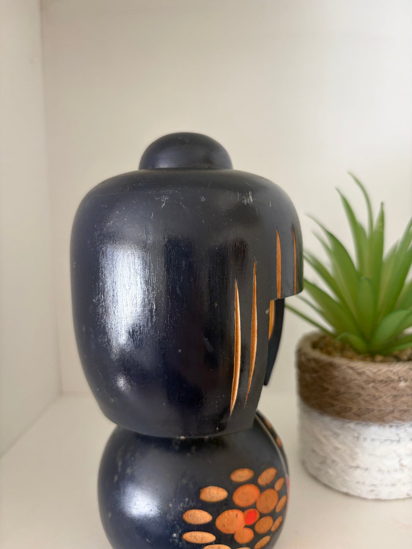 Vintage Sosaku kokeshi by Tae