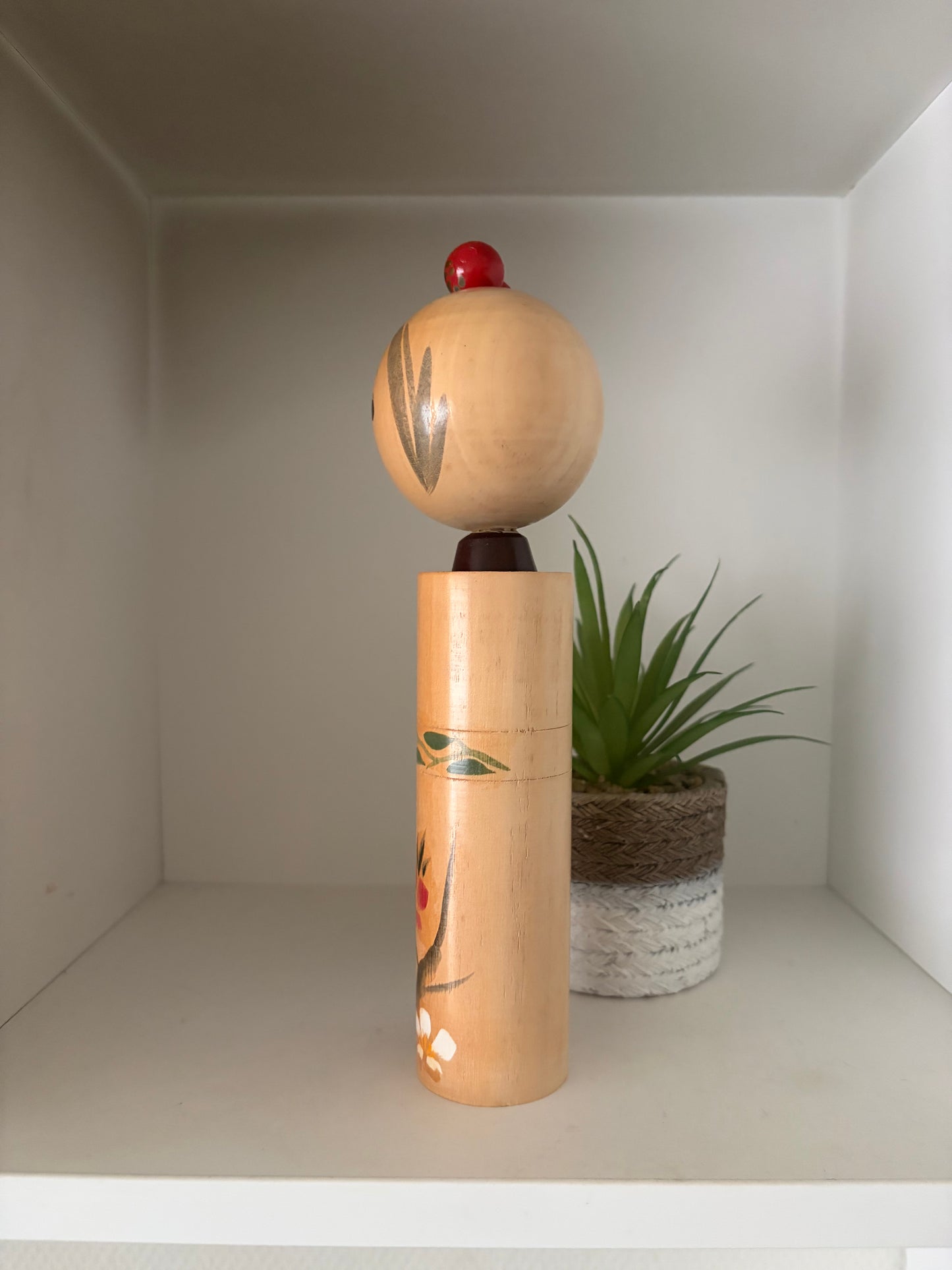 Vintage Sosaku kokeshi by Hosaka Torao