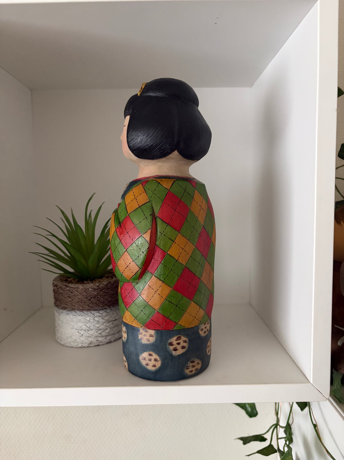 Unique Modern Sosaku kokeshi by Yuko Yamazaki - With box