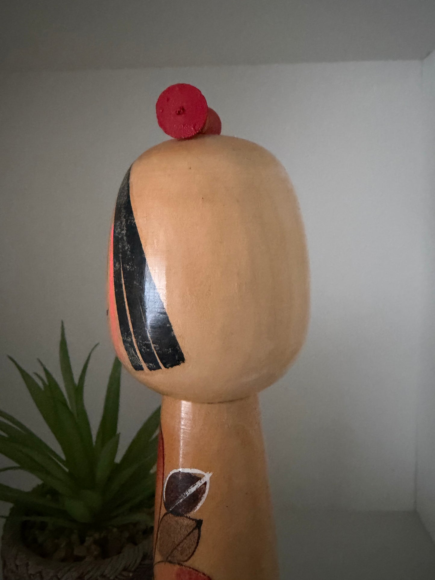 Vintage Sosaku kokeshi by Yajima Suihou (1915-)