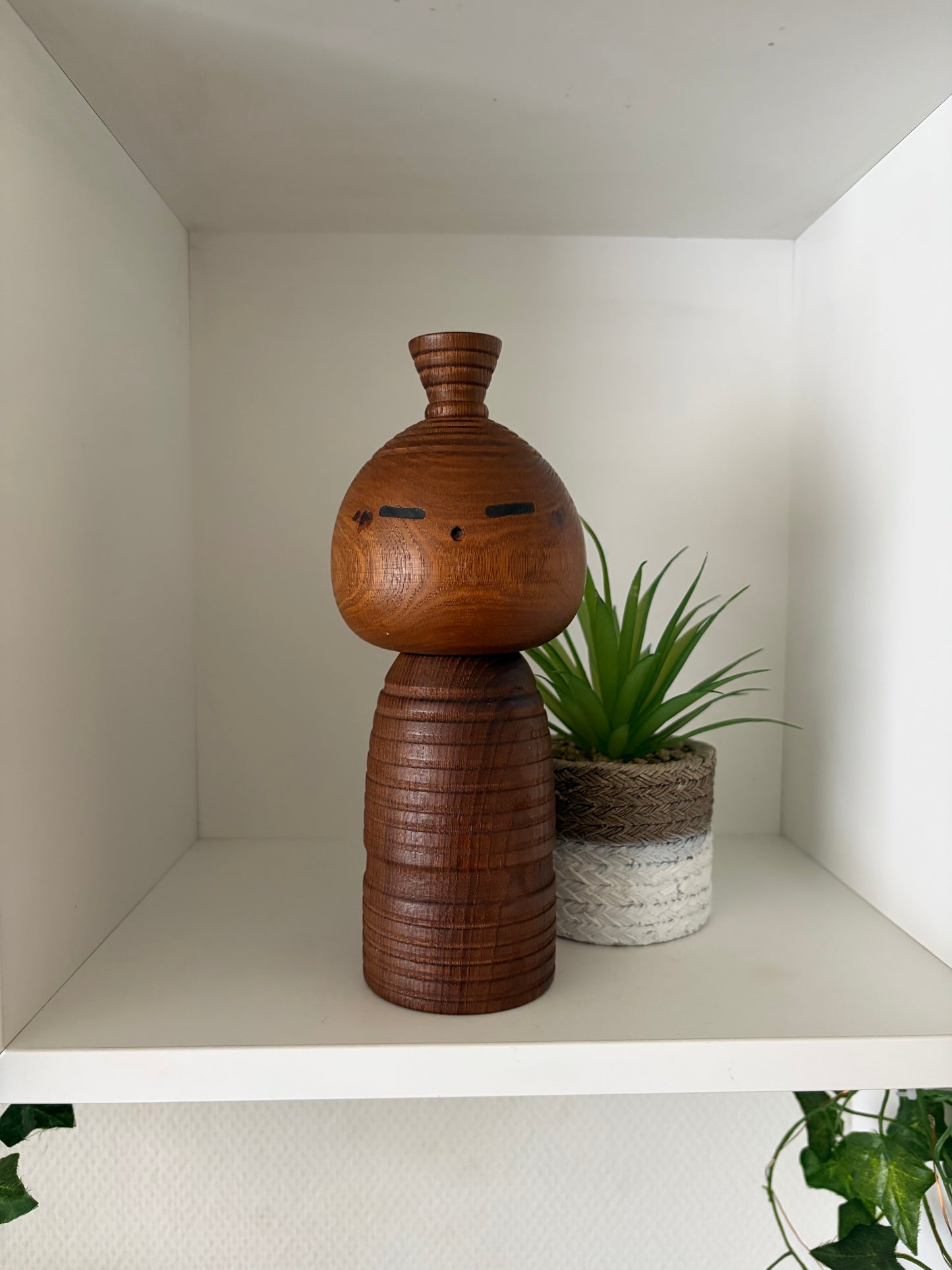 Vintage Sosaku kokeshi by Sanpei Yamanaka (1926-2012)