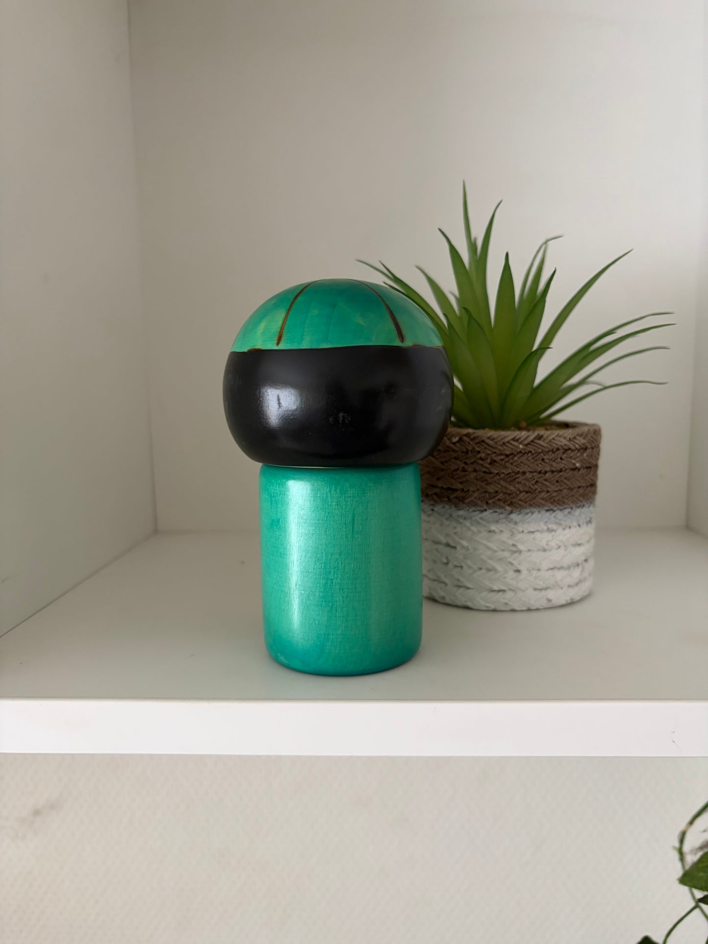 Rare vintage sosaku kokeshi by Usaburo
