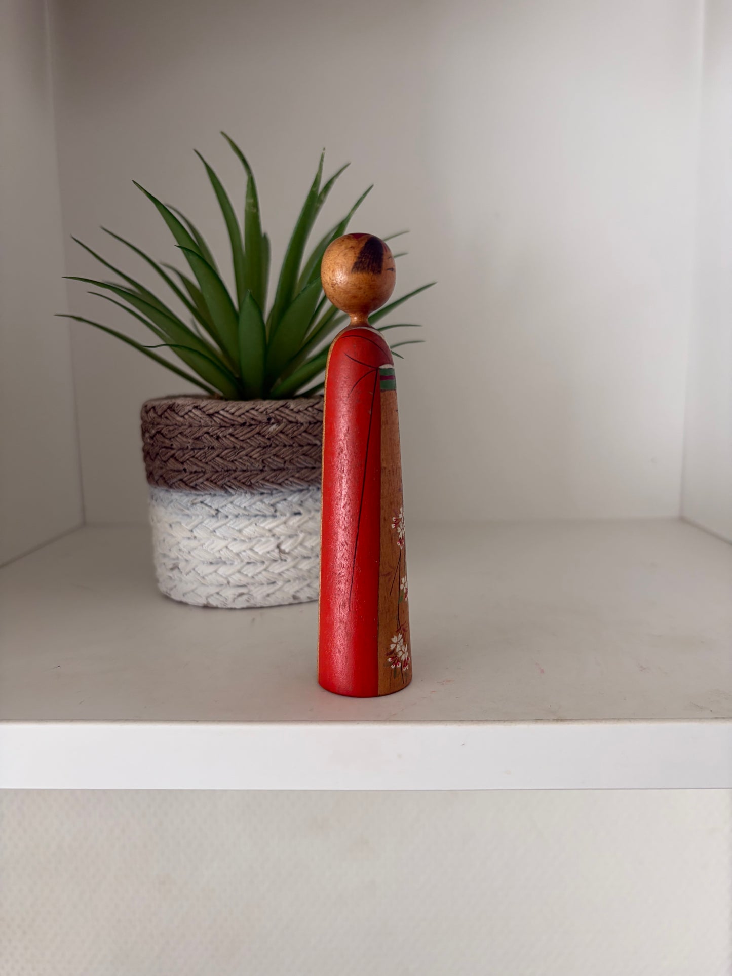 Exclusive Kijiyama kokeshi made by Takano Yohachi (1907-1994)