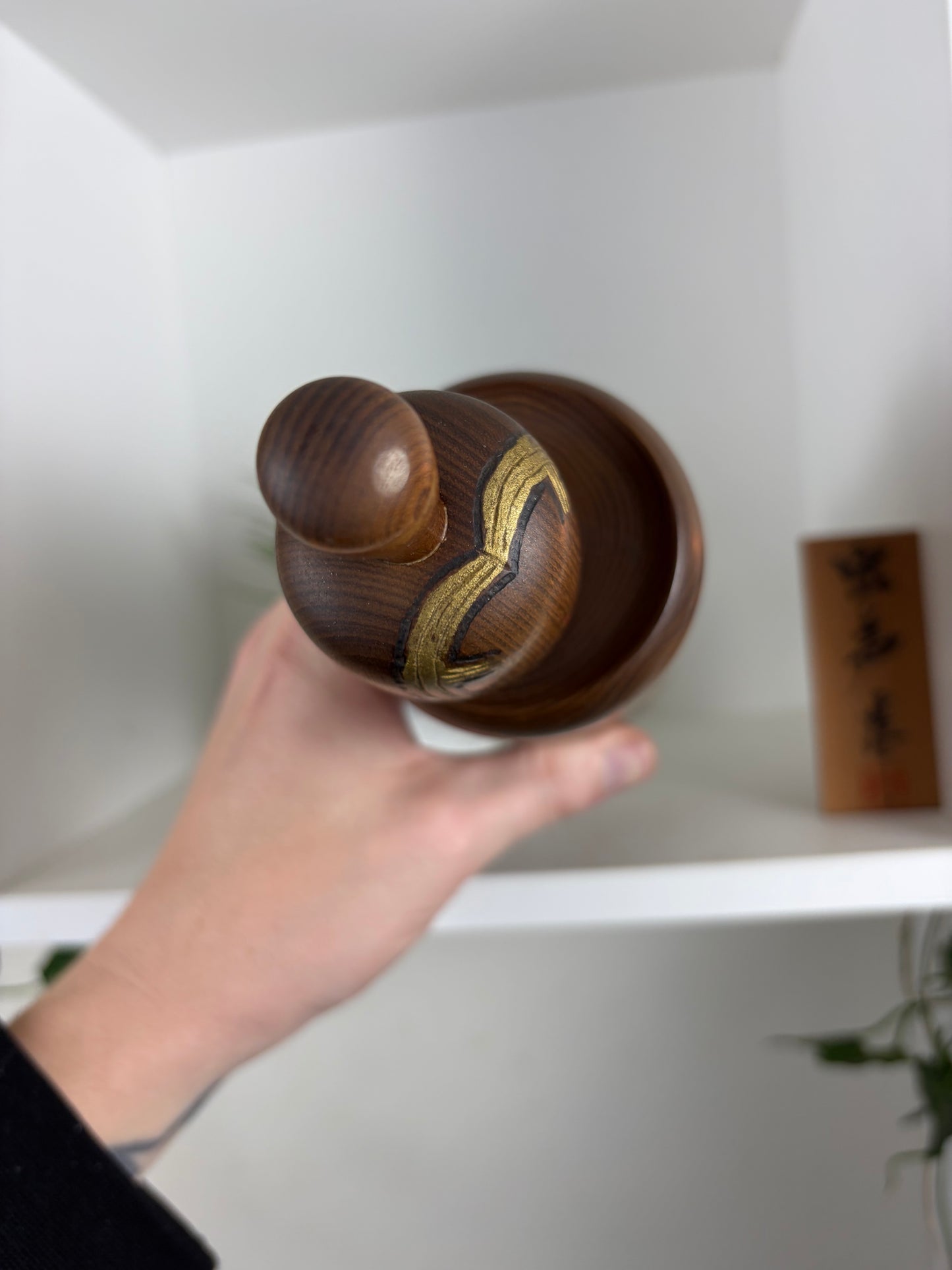 Exclusive Vintage Creative Kokeshi By Aida Seiho (Harumine)(1926-1998) - With plate