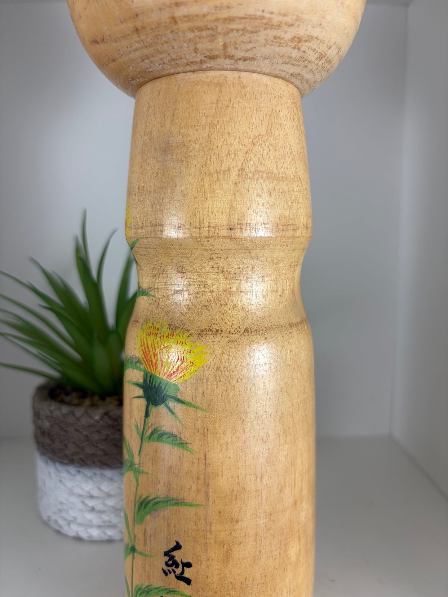 Rare vintage Sosaku kokeshi by Aida Seiho (Harumine) (1926-1998)