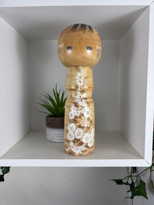 Rare vintage Sosaku kokeshi by Aida Seiho (Harumine) (1926-1998)
