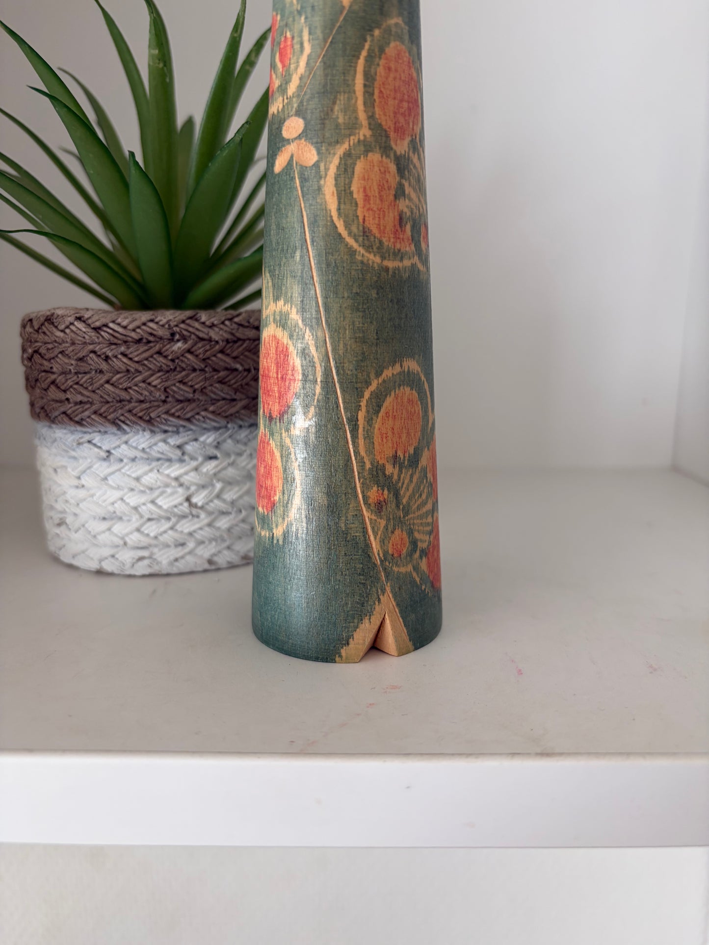 Vintage creative kokeshi by Issetsu Kuribayashi (1924-2011)