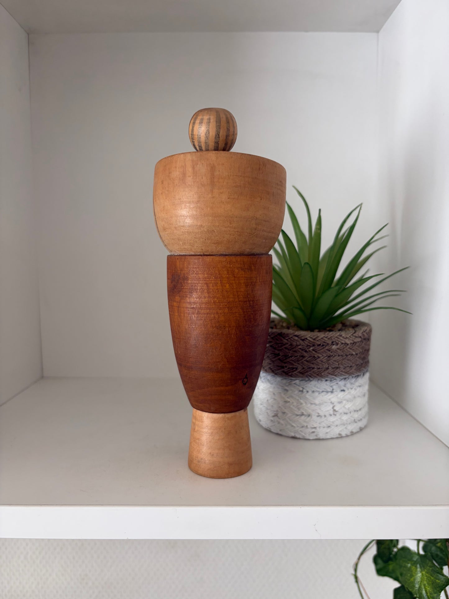 Vintage Sosaku kokeshi by Masayoshi