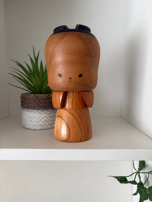 Rare vintage Sosaku kokeshi by Aida Seiho (Harumine) (1926-1998)