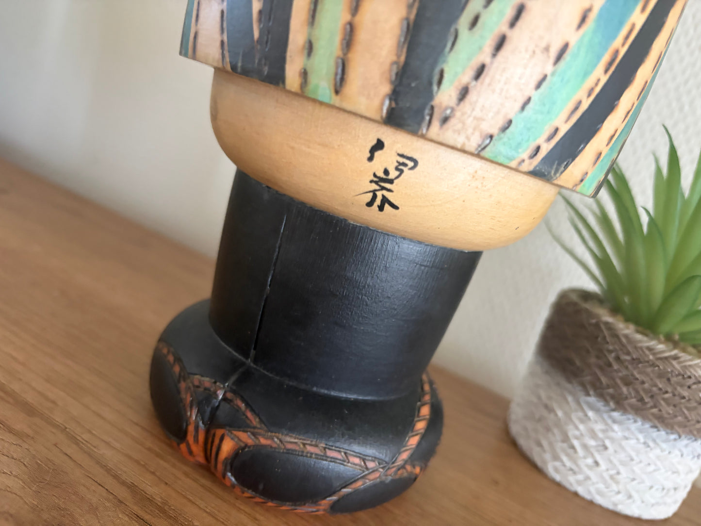 Exclusive vintage Gumma kokeshi by Inosuke Kobayashi (1931-)