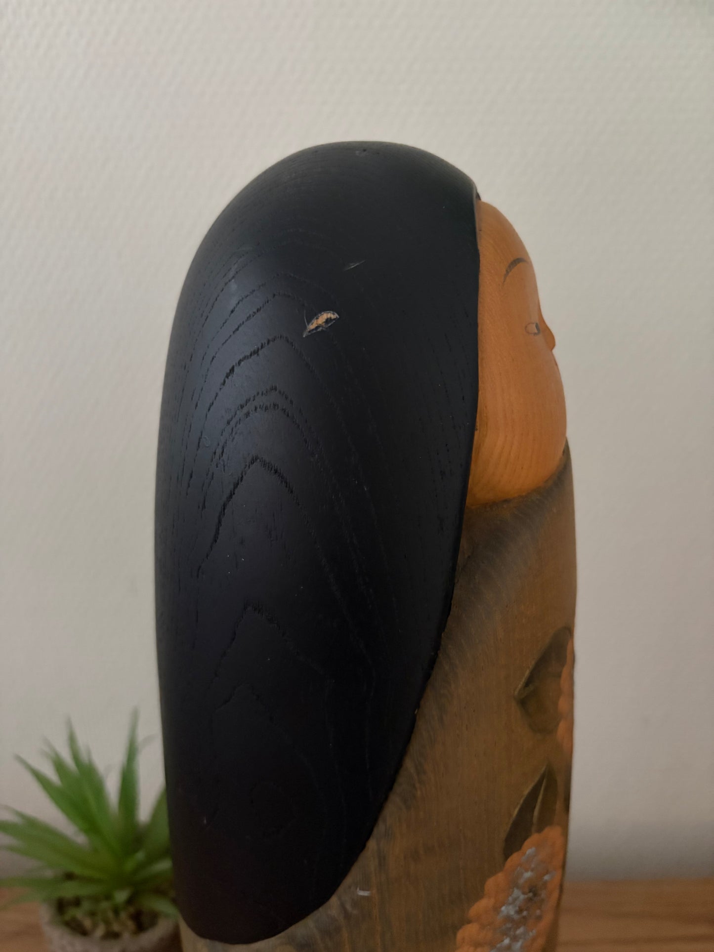 Exclusive Sosaku kokeshi by Aoki Ryoka (1931-) 41,5cm