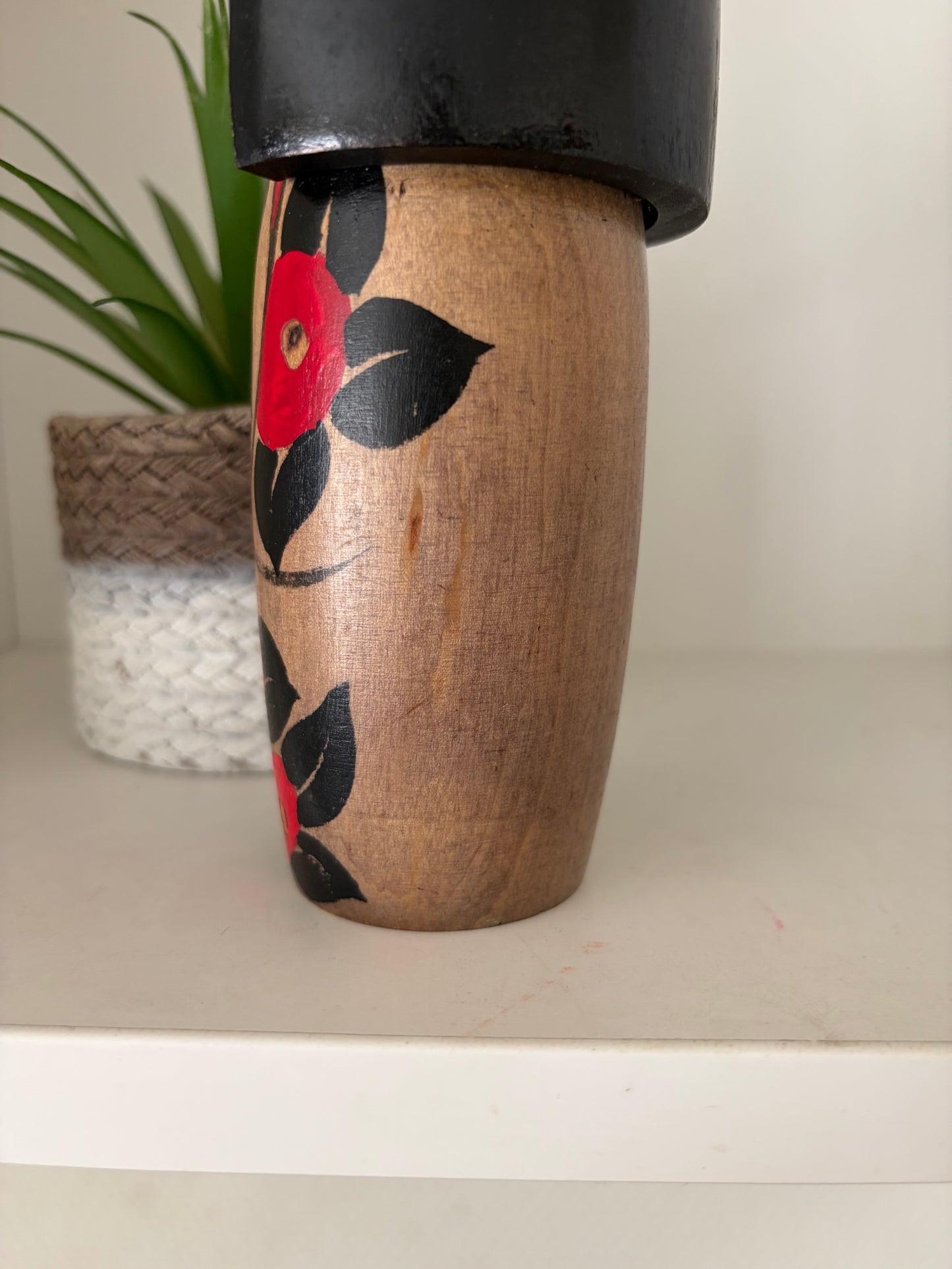 Vintage Gumma kokeshi by Hajime Miyashita (1940-)