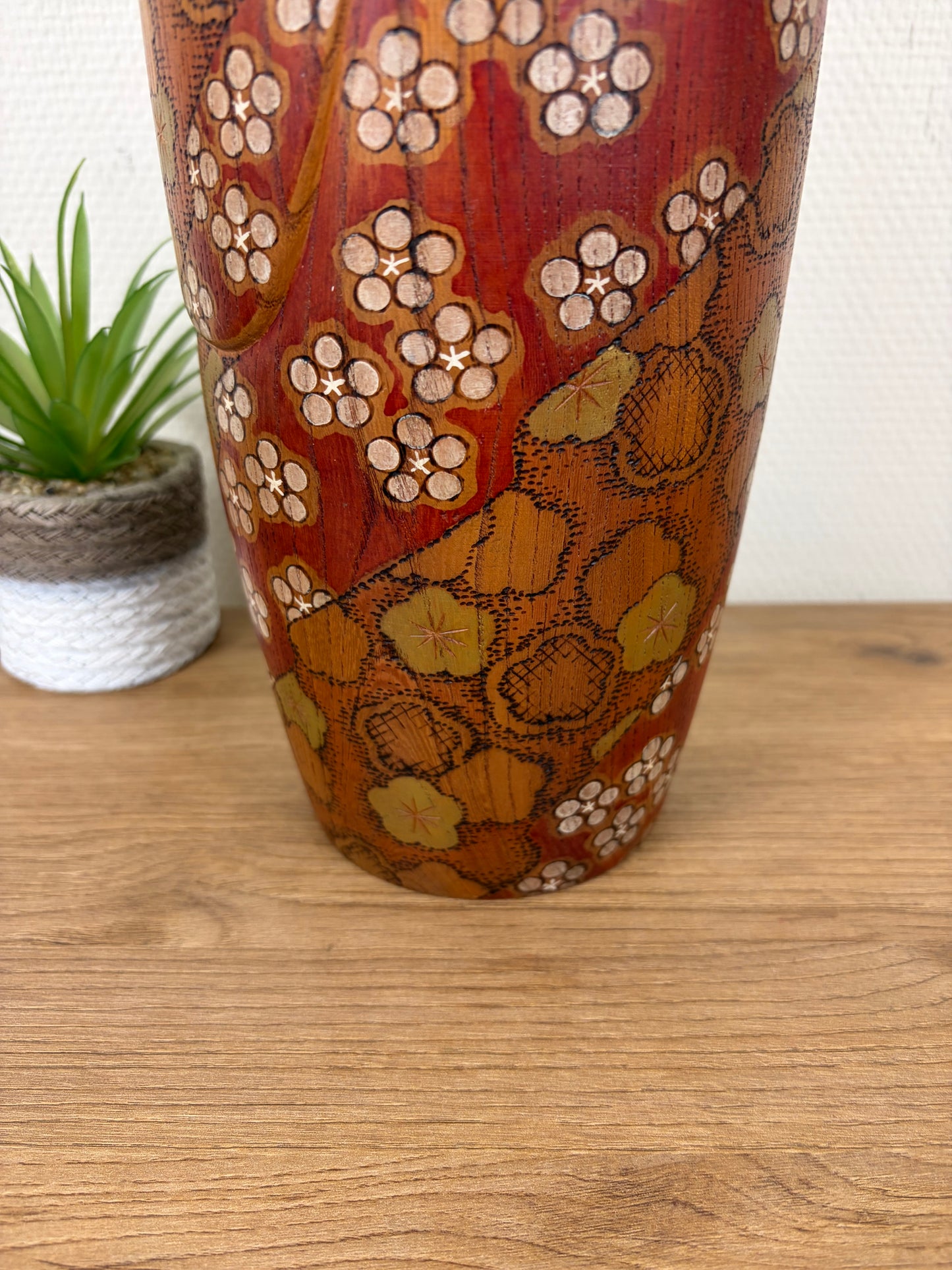 Exclusive vintage kokeshi by Miyagawa Kunio (1933-)