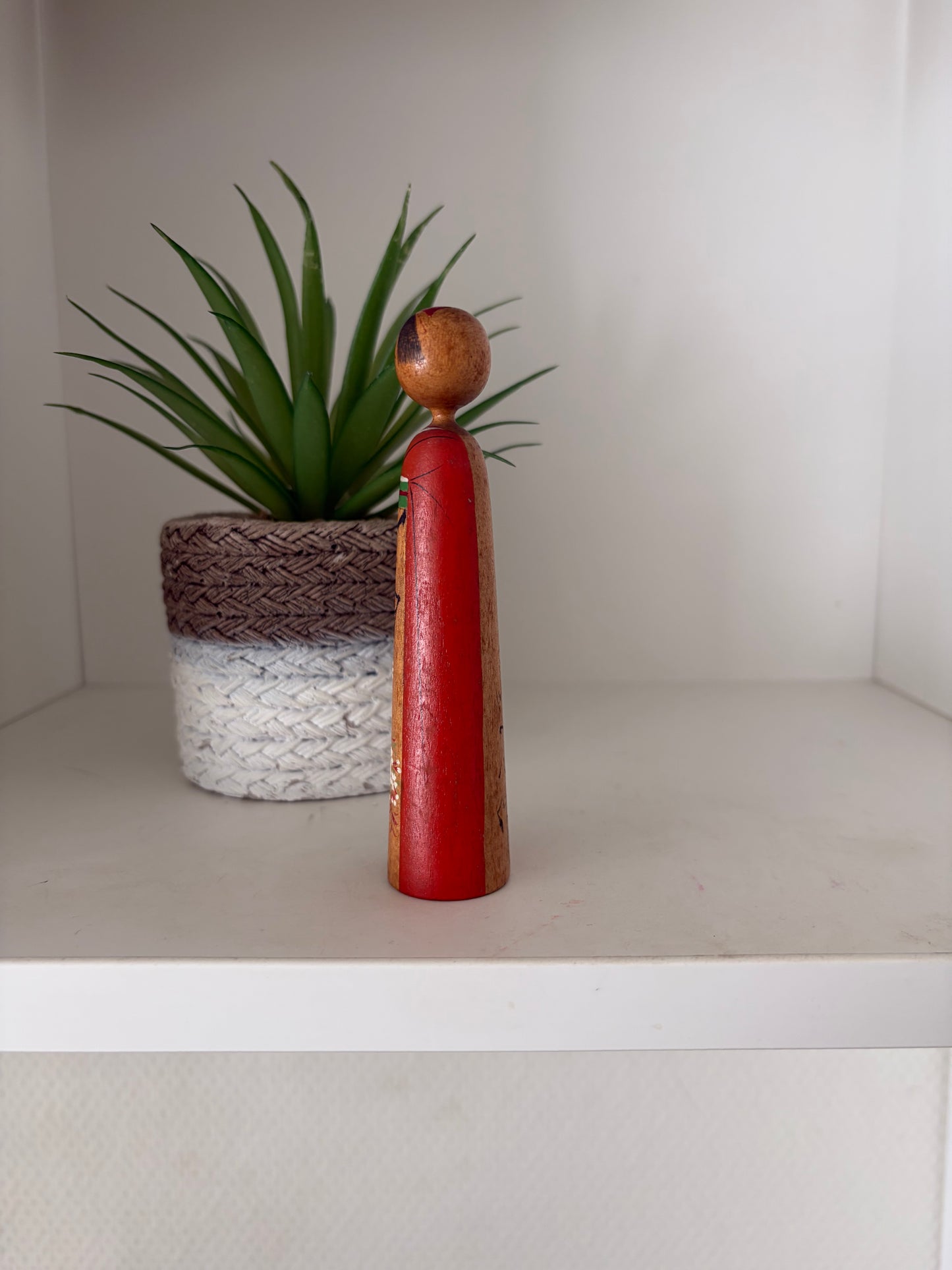 Exclusive Kijiyama kokeshi made by Takano Yohachi (1907-1994)