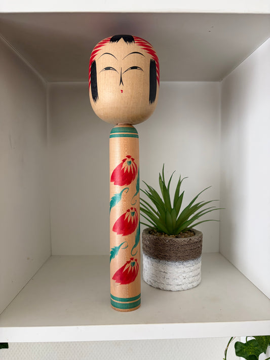 Lovely vintage traditional Togatta kokeshi by Asakura Kinu