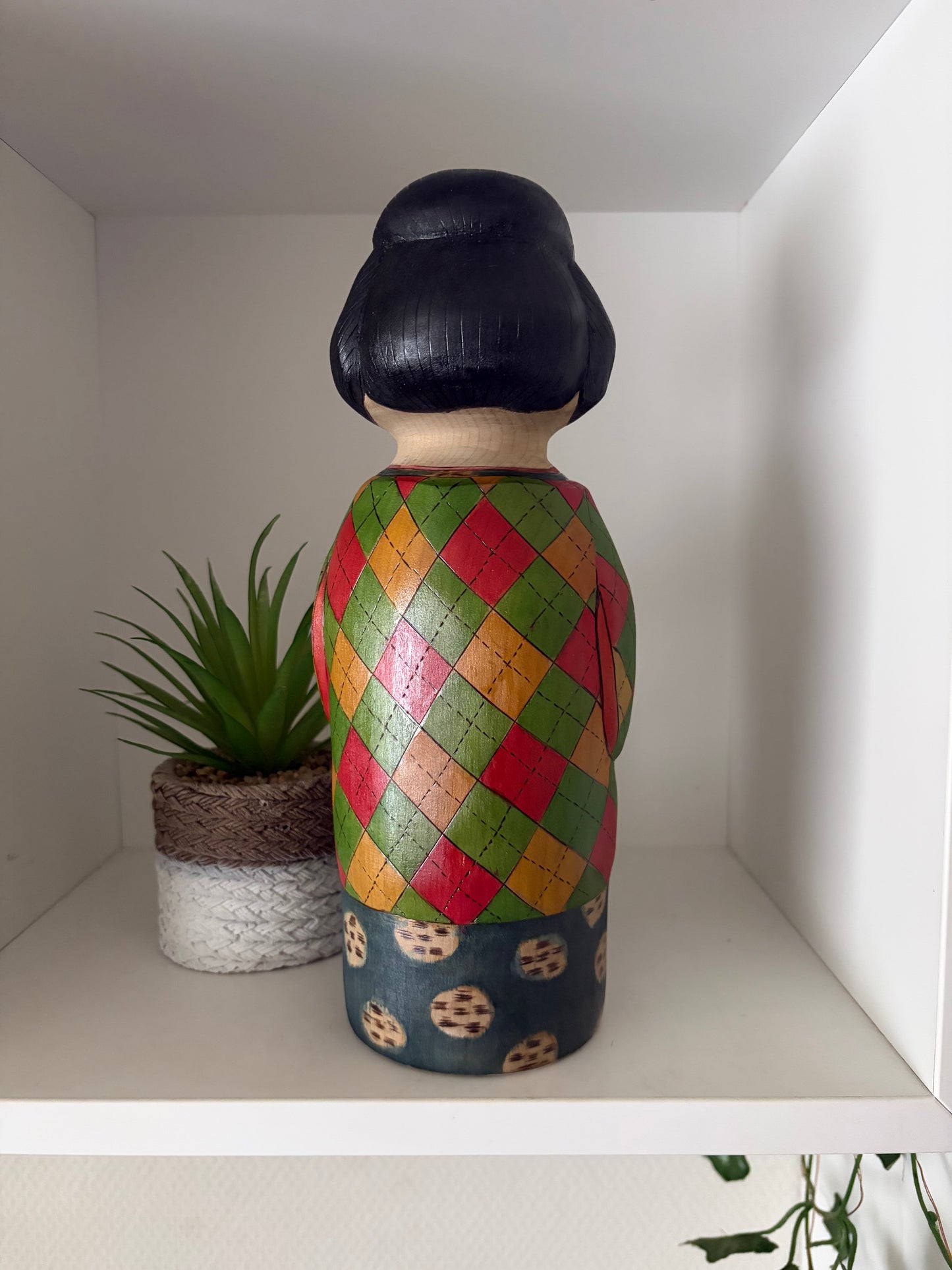 Unique Modern Sosaku kokeshi by Yuko Yamazaki - With box