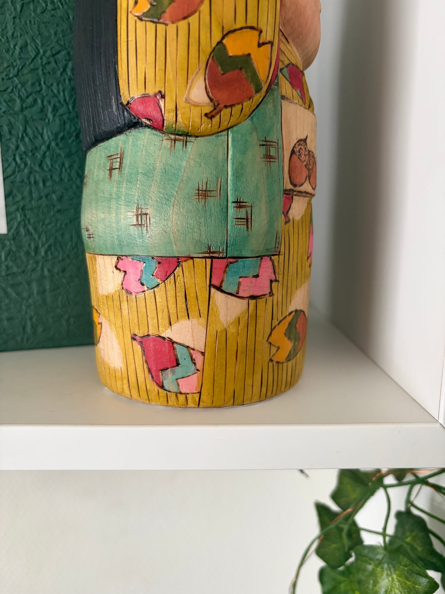 One of a kind kokeshi by Yuko Yamazaki - With box