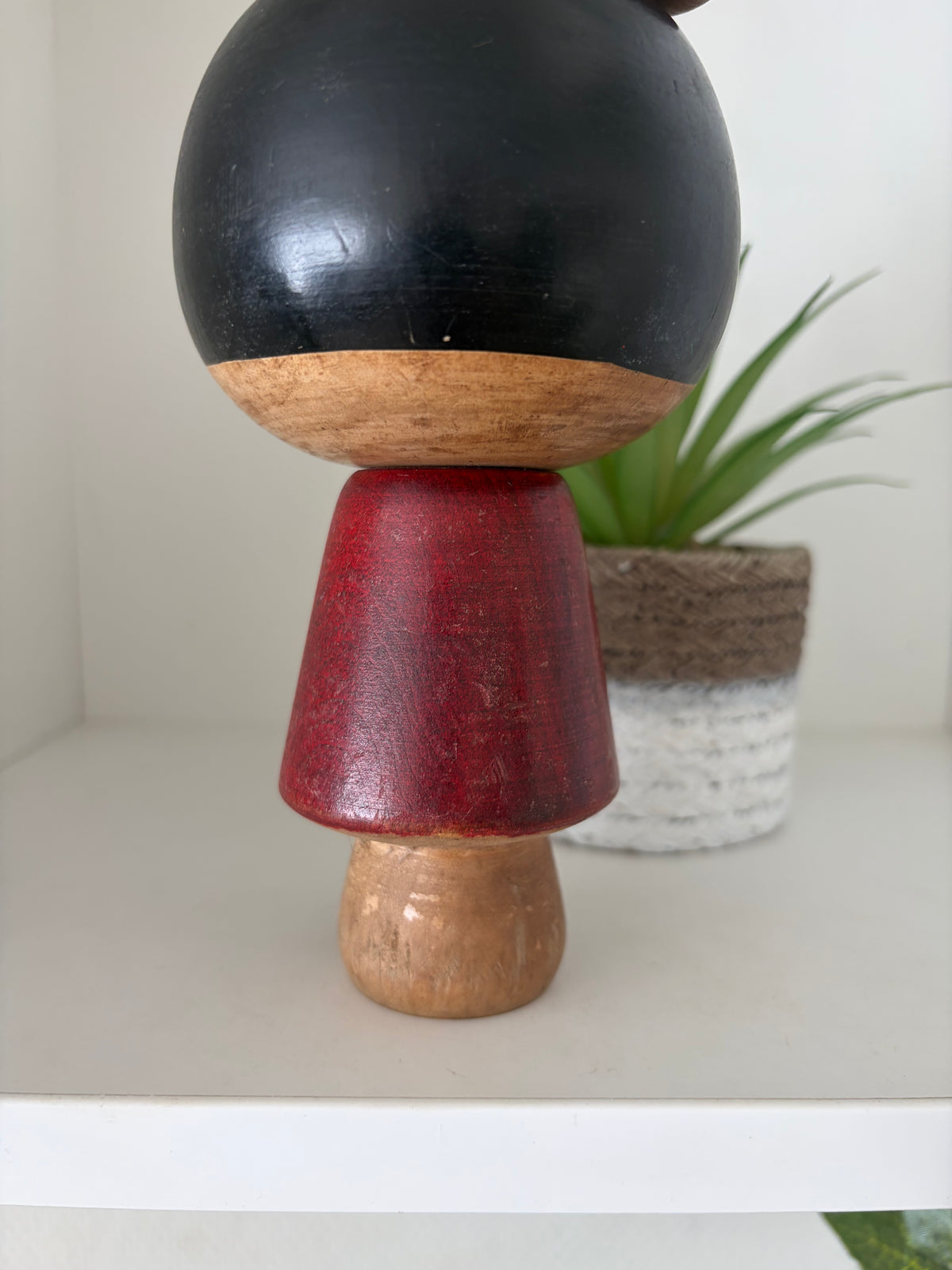 Very rare vintage Sosaku kokeshi by Issetsu Kuribayashi (1924 - 2011)