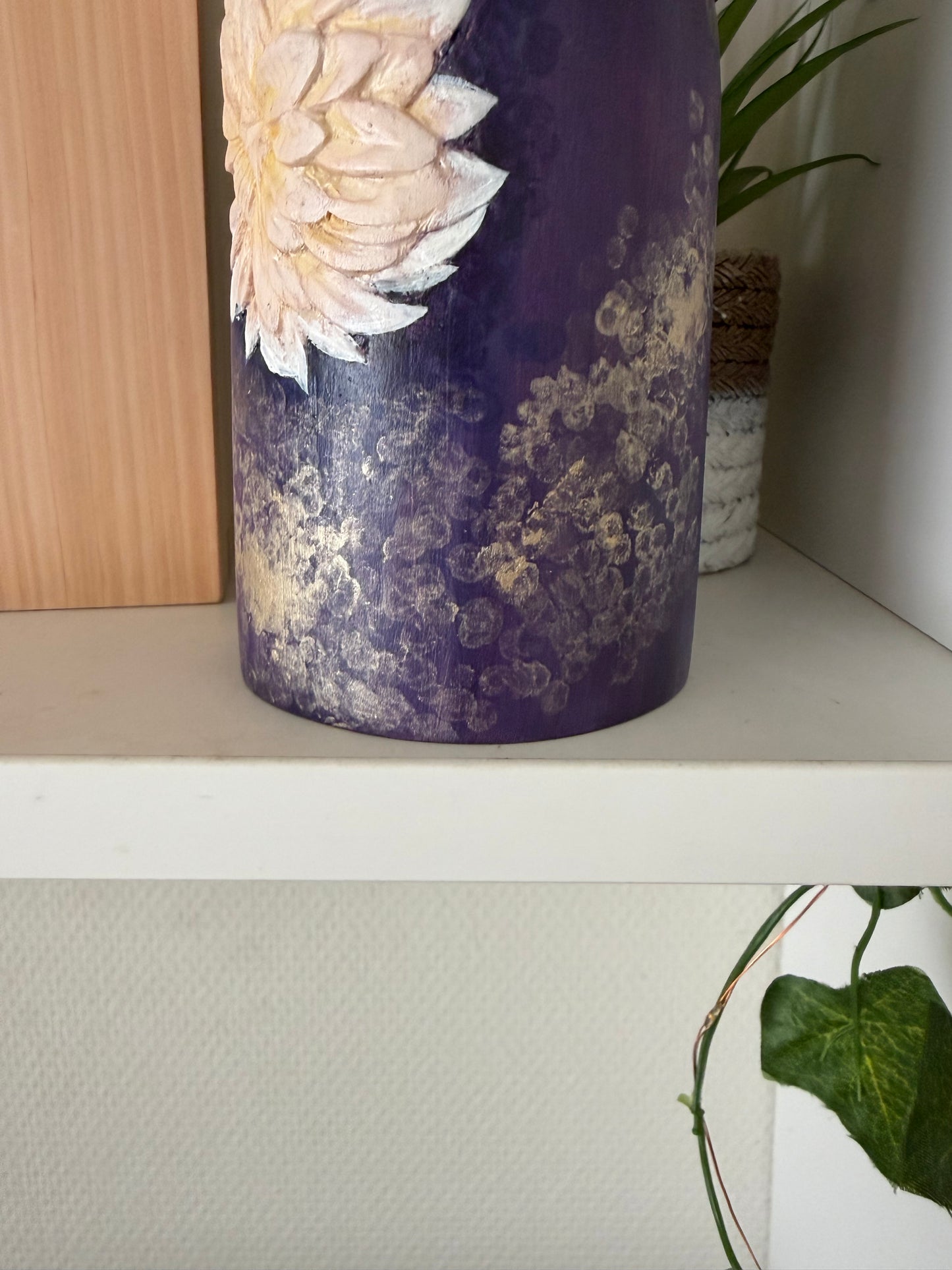 Exclusive one off a kind kokeshi by Nagisa Hirano!