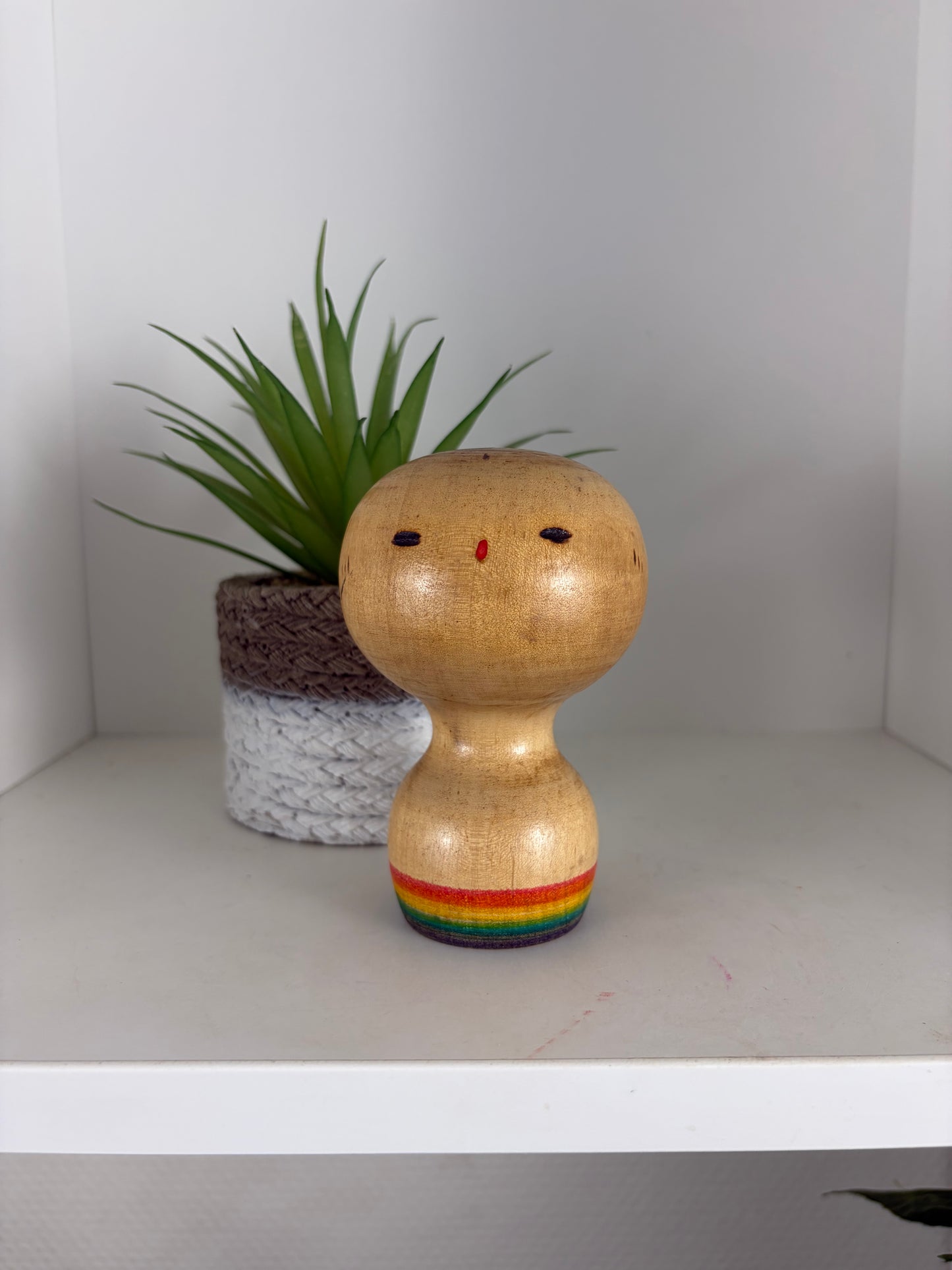 Vintage Sosaku kokeshi by Ryosuke