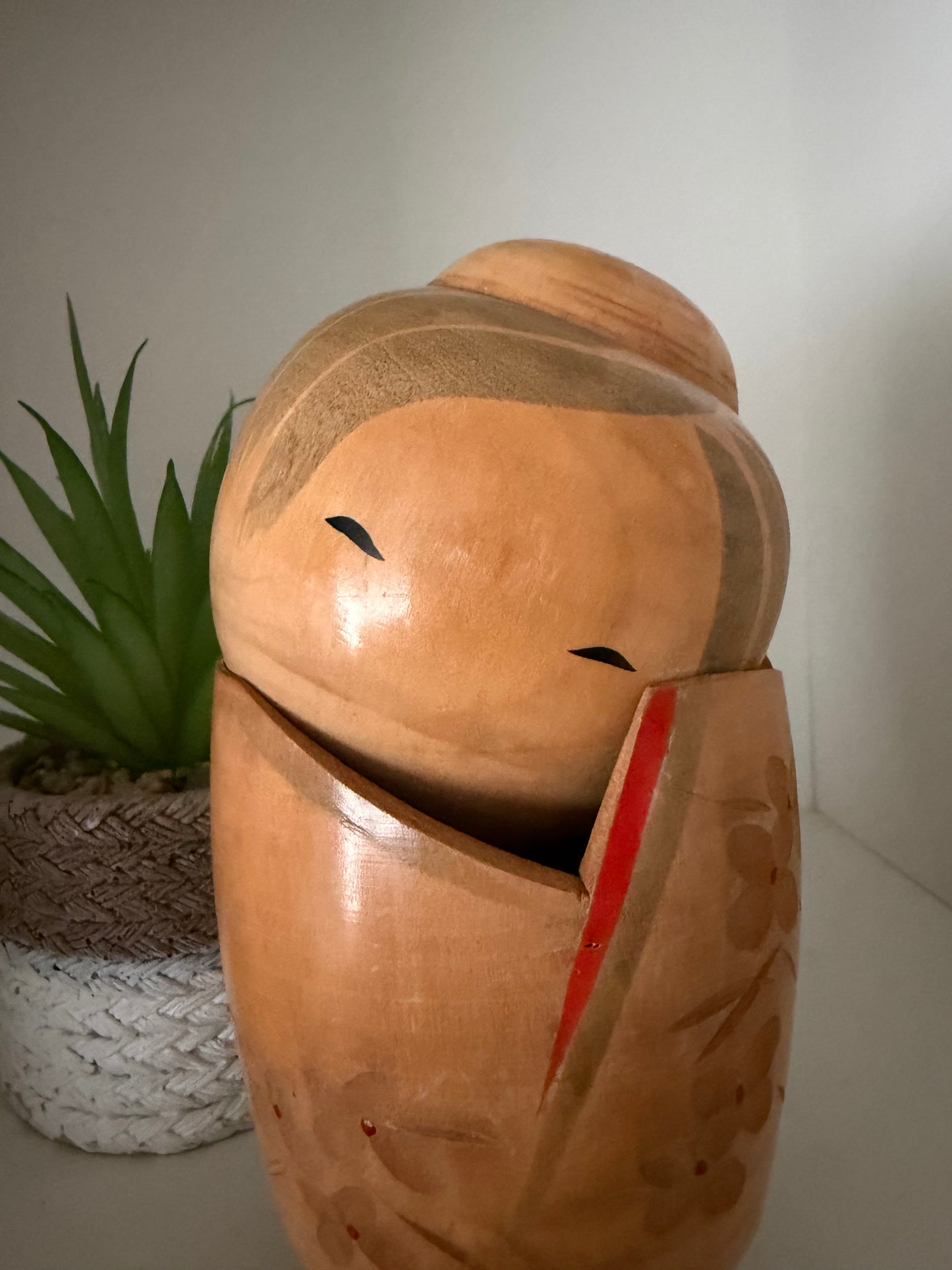 Rare vintage Sosaku kokeshi by Inosuke Kobayashi (1931-)