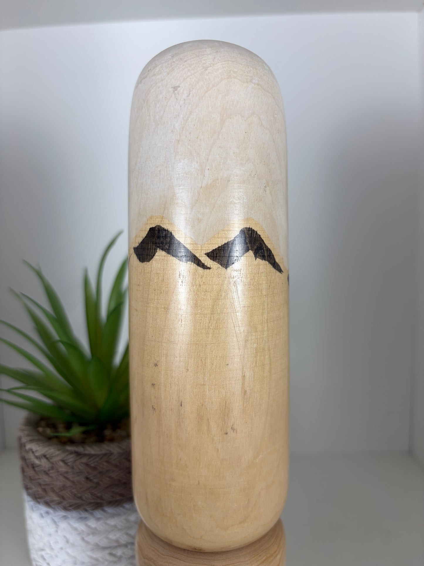 Vintage Sosaku kokeshi by Kiyohara Takao (1916-)