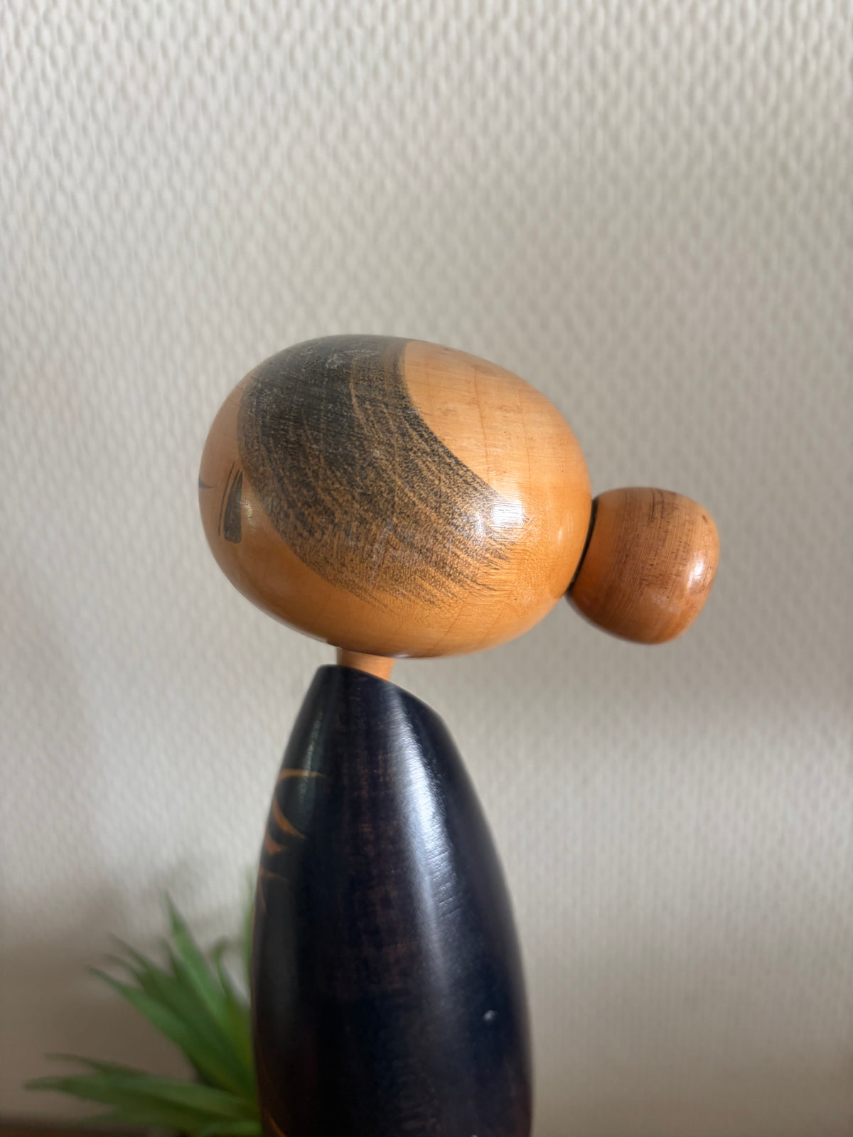 Vintage Sosaku kokeshi by Sato Suigai (1920-)