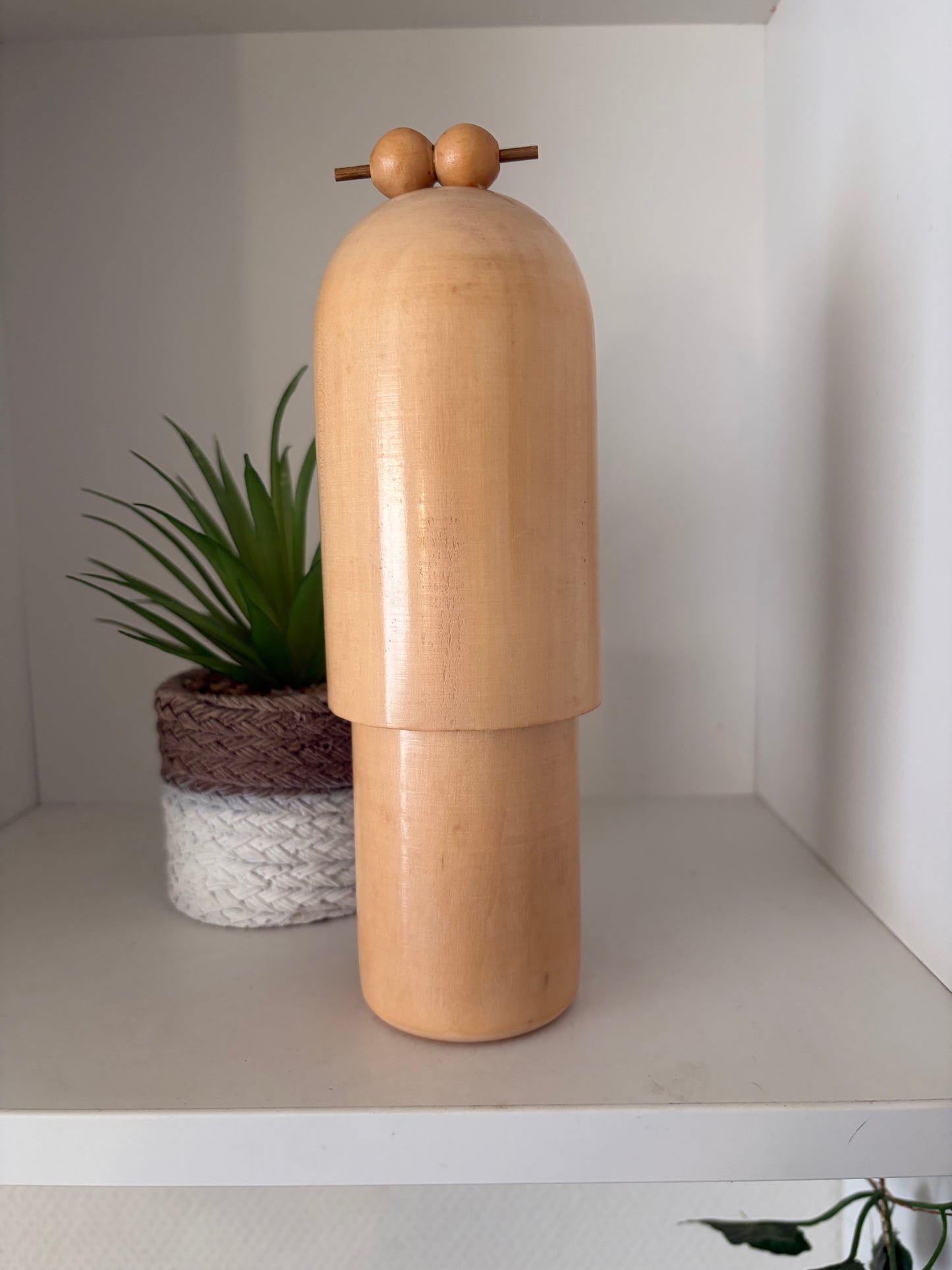 Vintage Sosaku kokeshi by Mitsuo