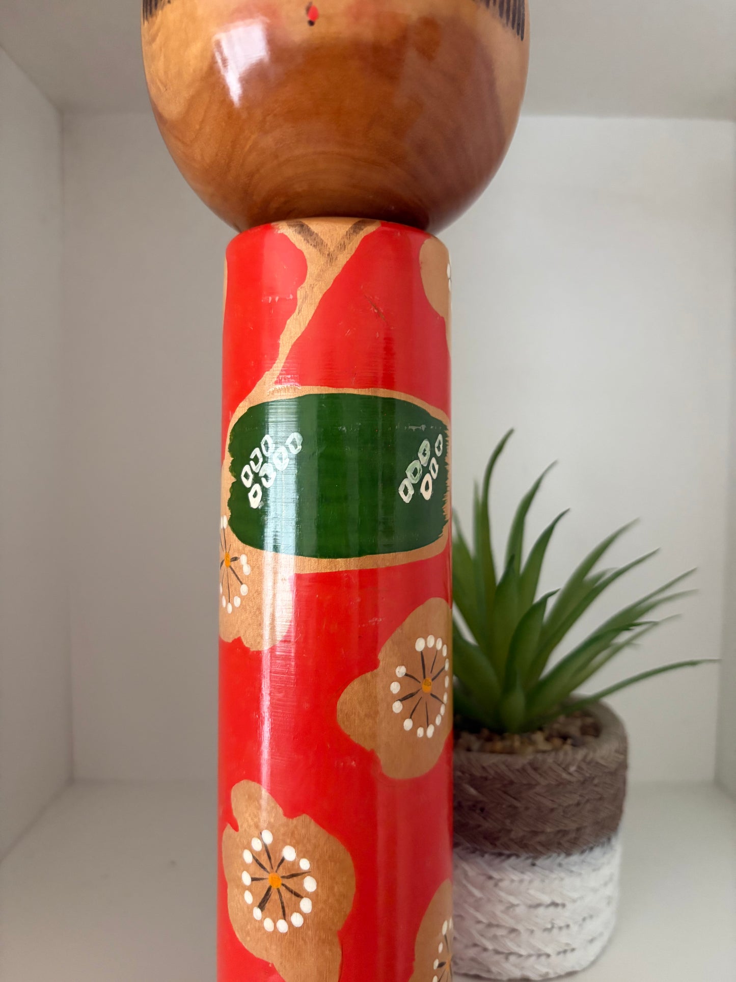 Vintage Sosaku kokeshi by Kiyohara Takao