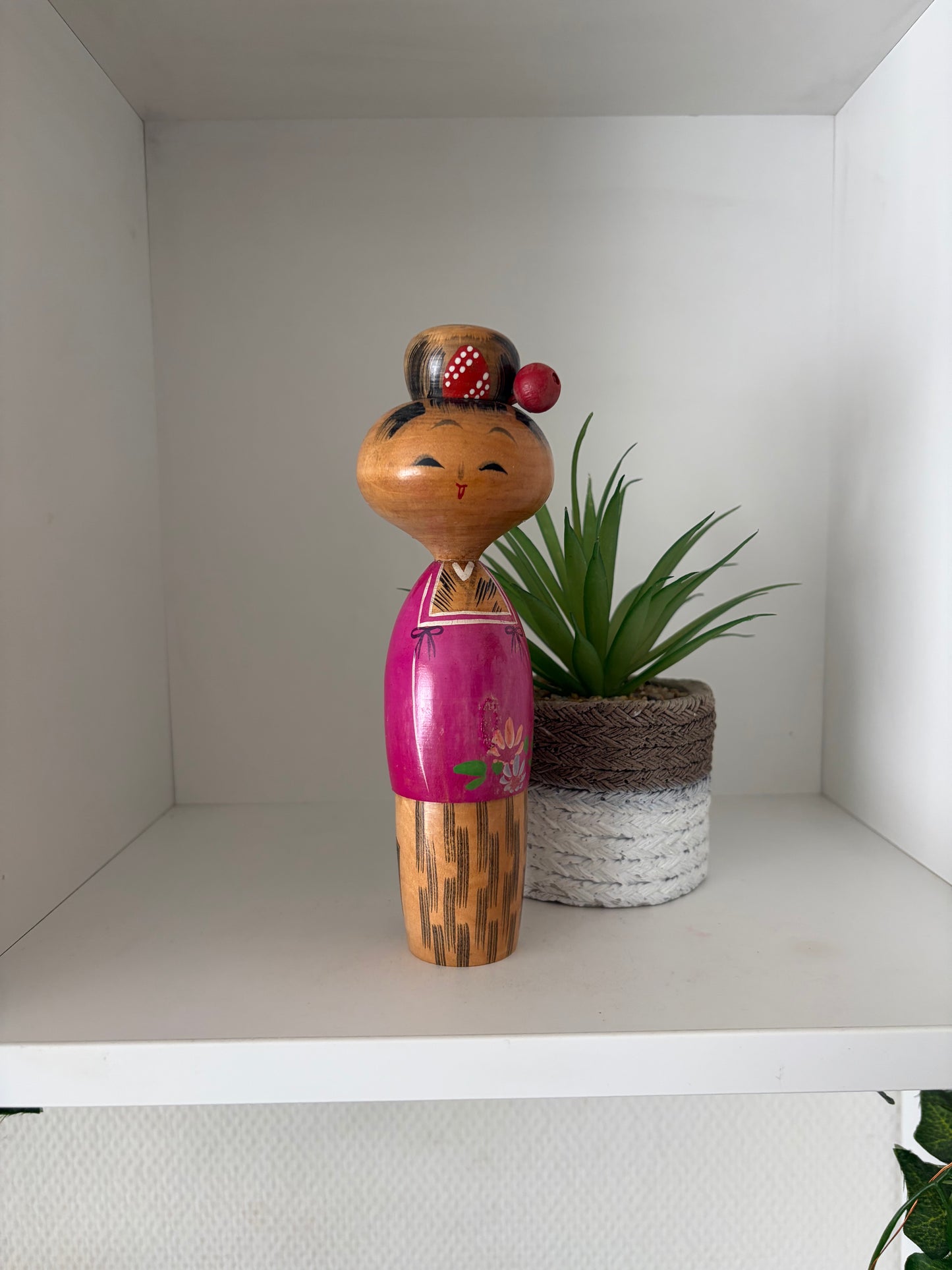 Lovely vintage Sosaku kokeshi