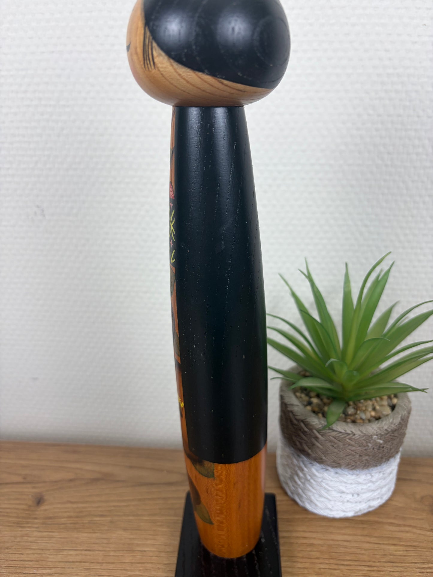 Rare vintage Gumma kokeshi by Kazuo Takamizawa (1927-)