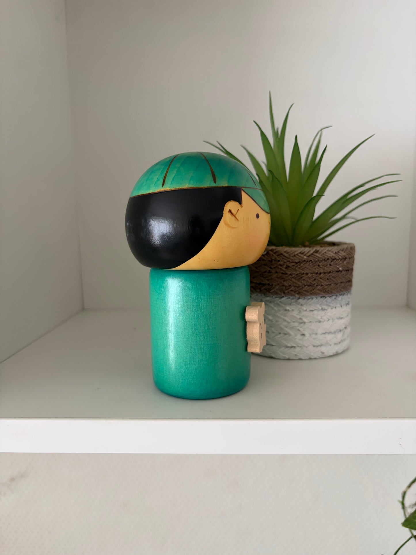 Rare vintage sosaku kokeshi by Usaburo