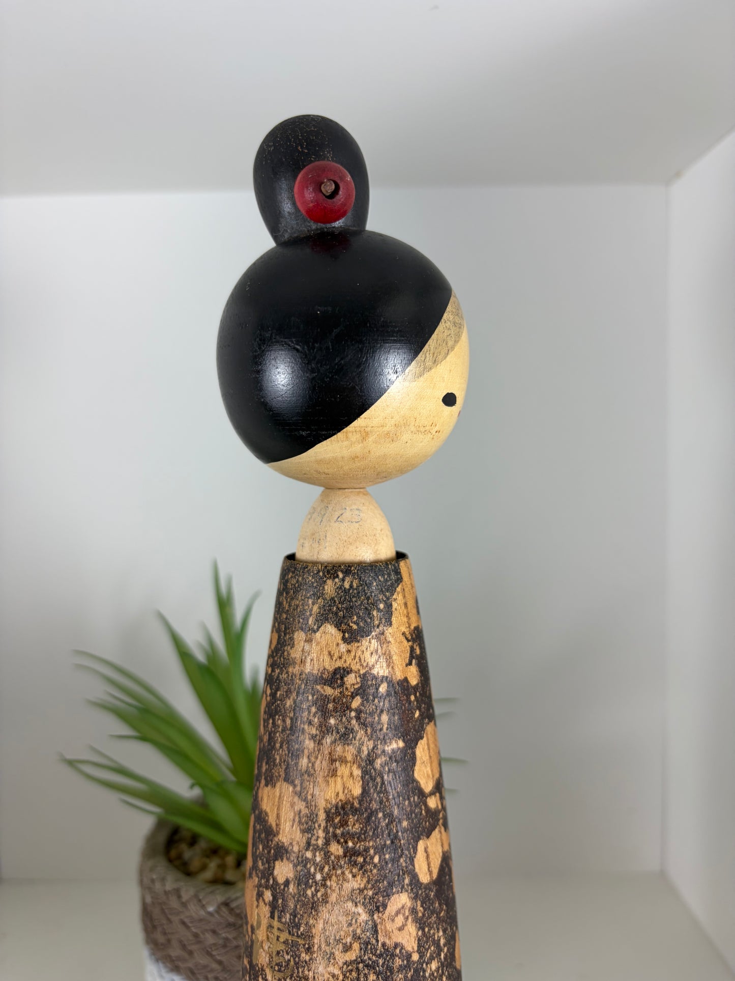 Lovely vintage Sosaku kokeshi